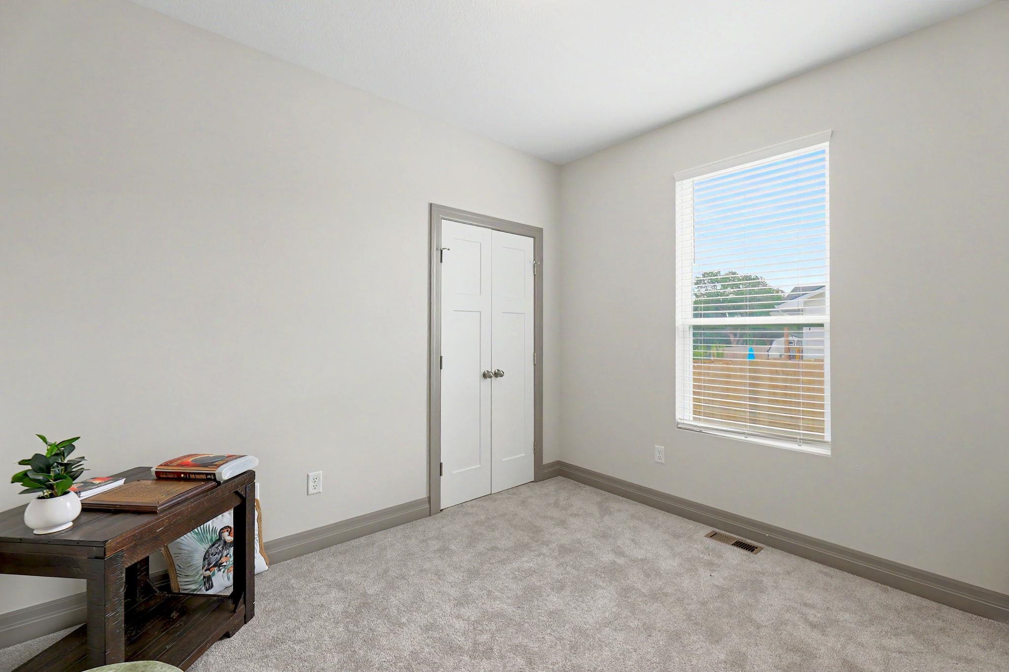10610 W Graber St Property Photo 13