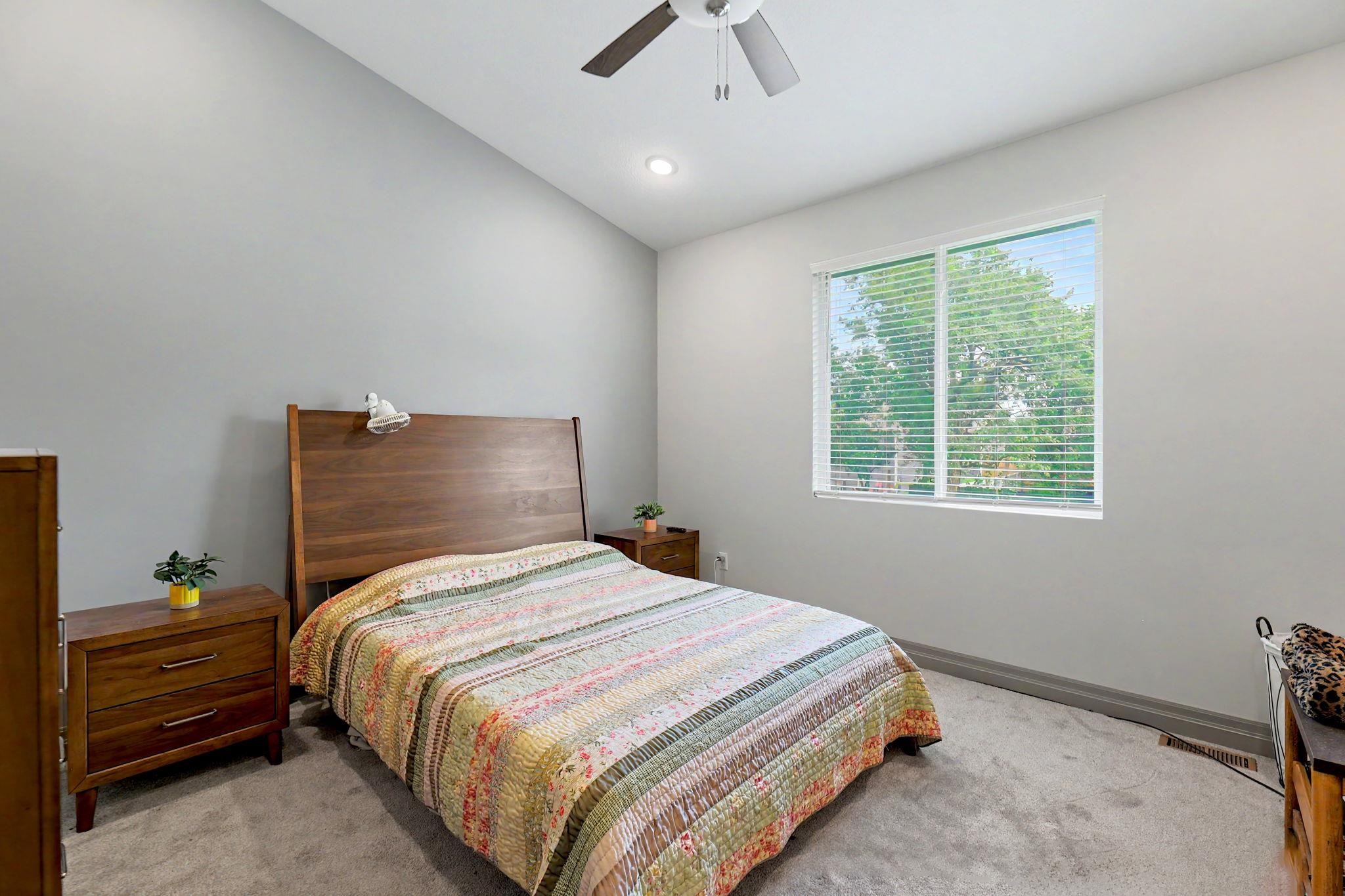 10610 W Graber St Property Photo 14