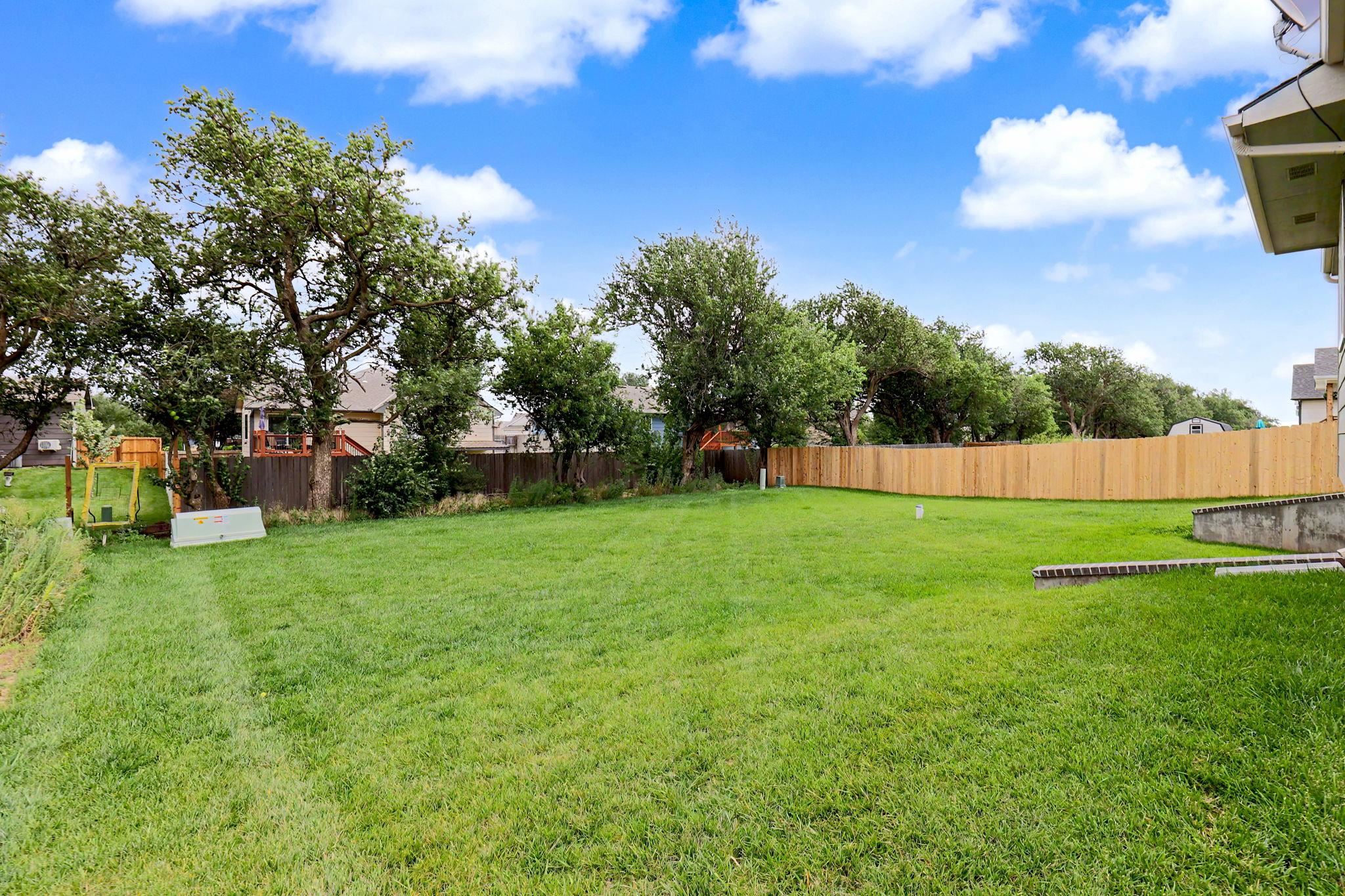 10610 W Graber St Property Photo 24