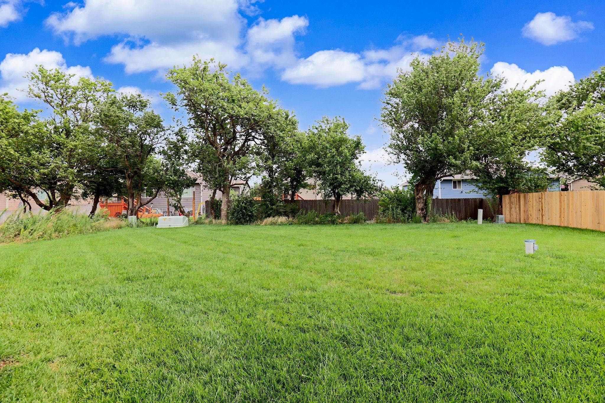 10610 W Graber St Property Photo 27