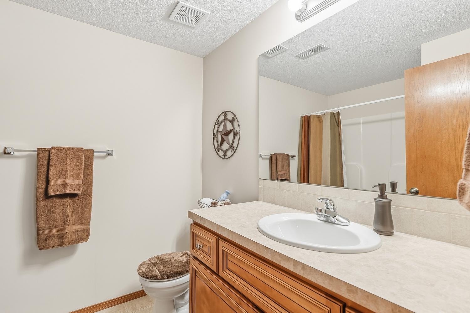 14201 W Valley Hi Rd Property Photo 27