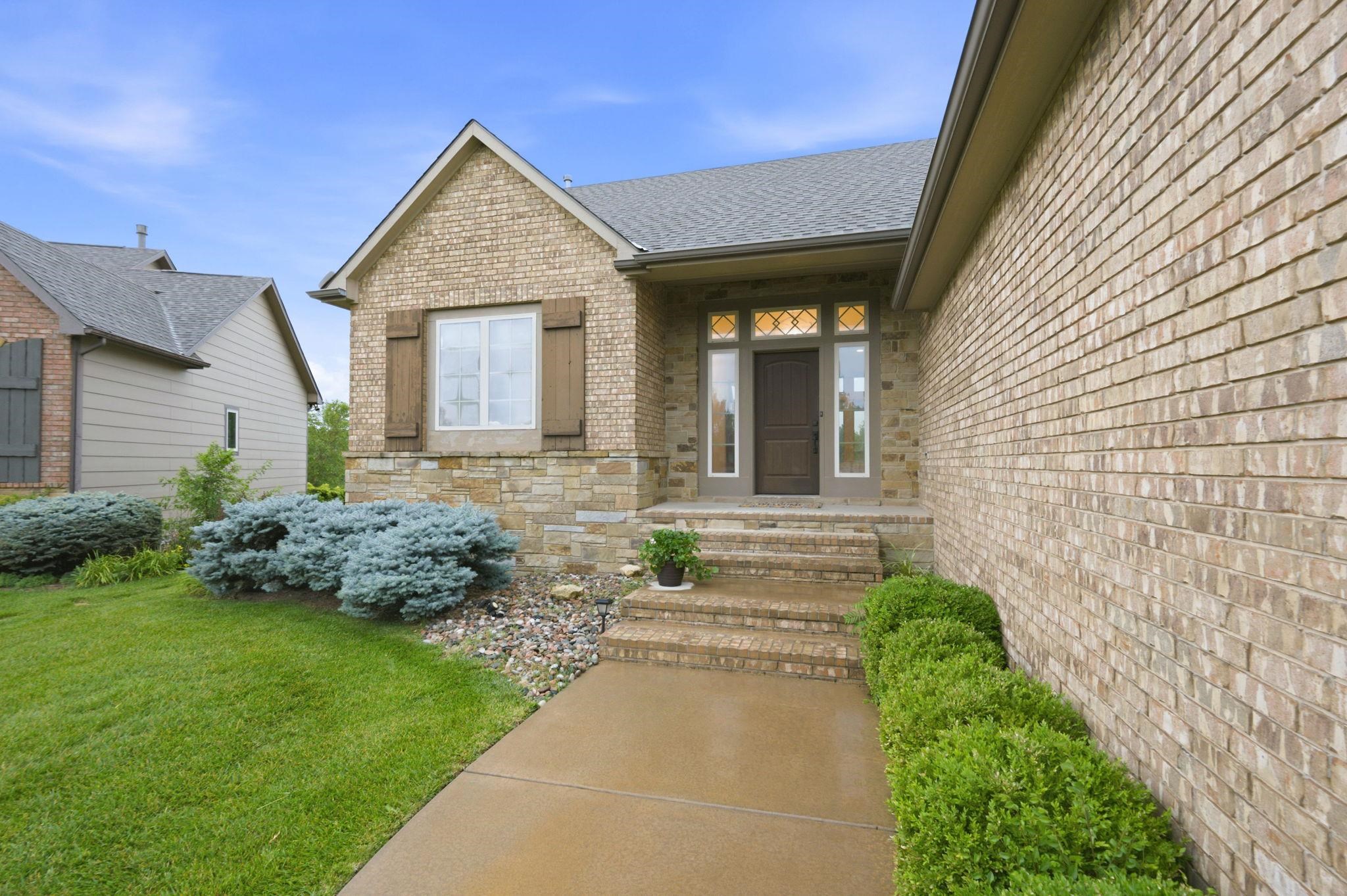 12209 E Troon Ct Property Photo 3