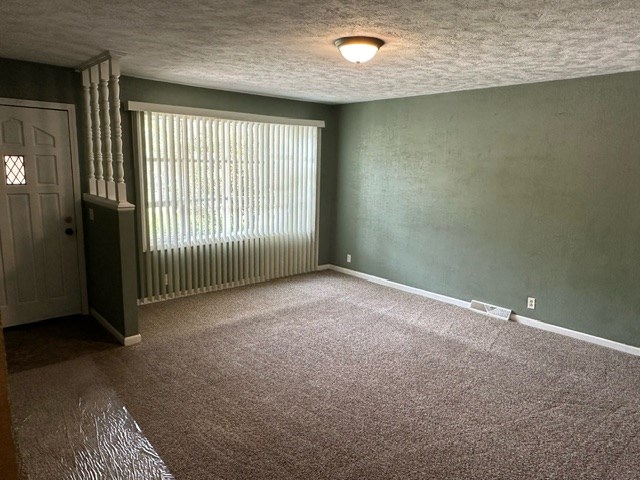 2362 Georgetown Rd Property Photo 4