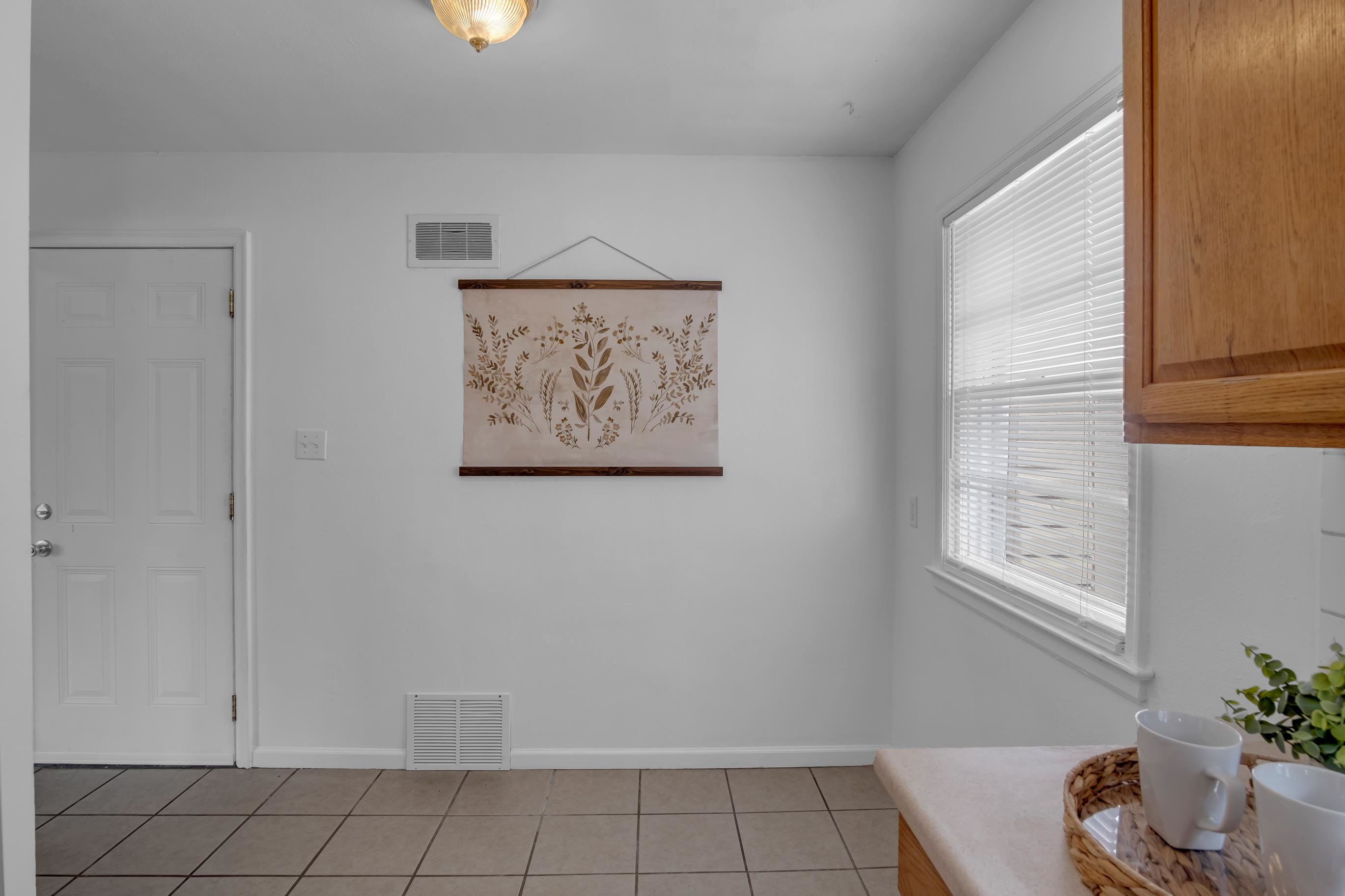 870 S Watson Ln Property Photo 11