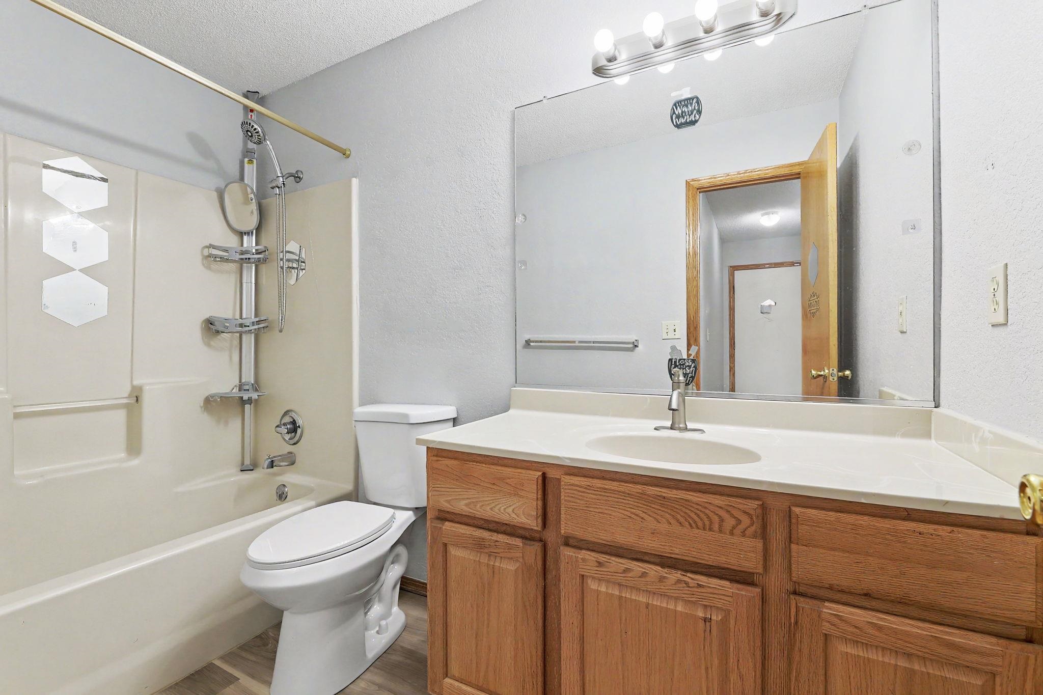 1920 S Leeanne Ln Property Photo 21