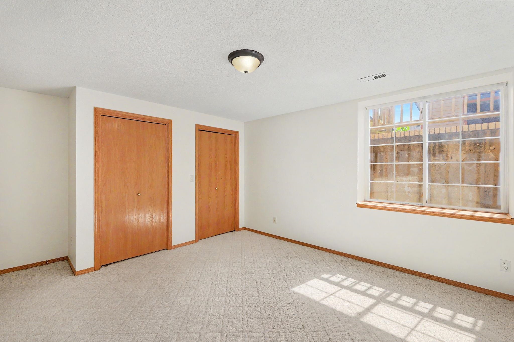 1920 S Leeanne Ln Property Photo 29