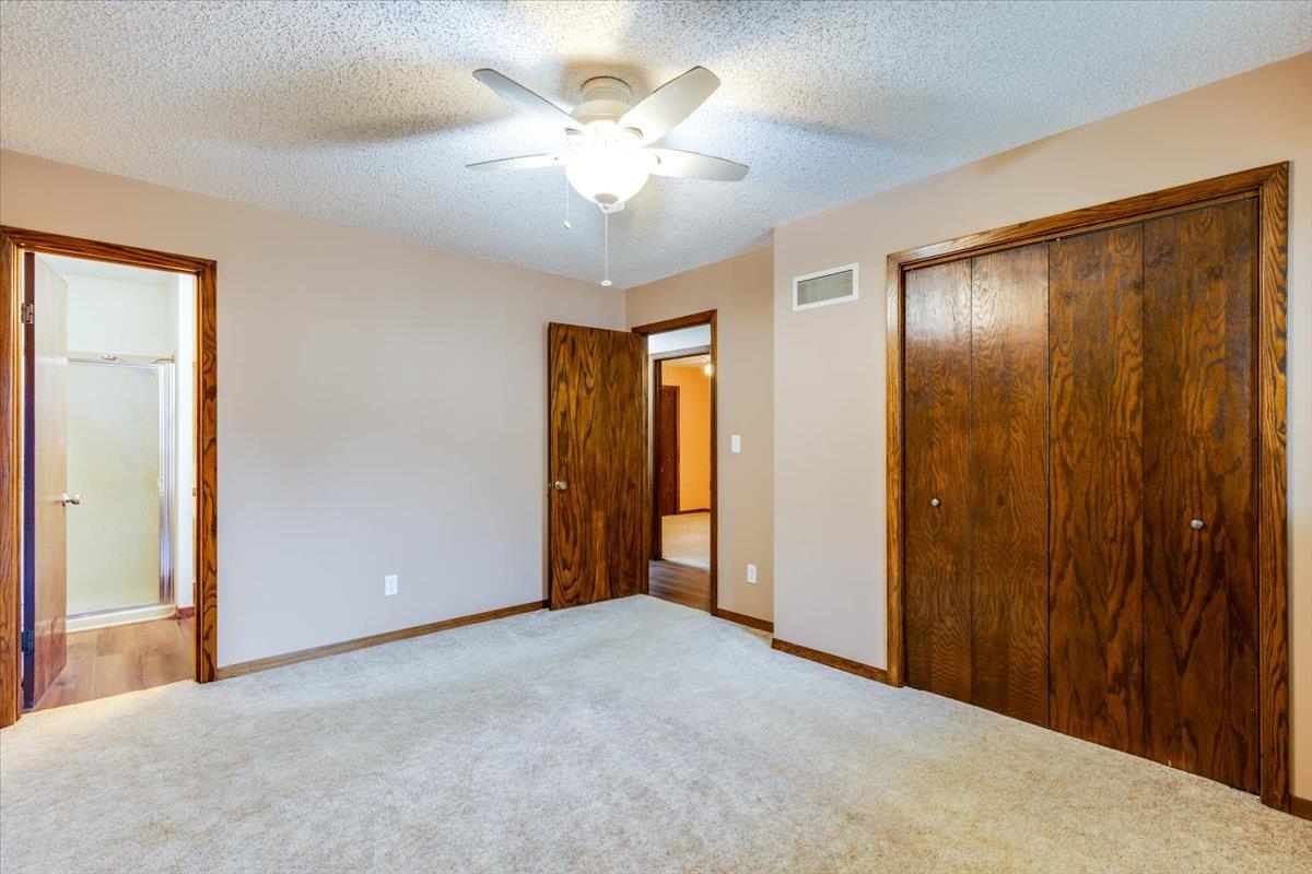 727 Crescent Property Photo 13
