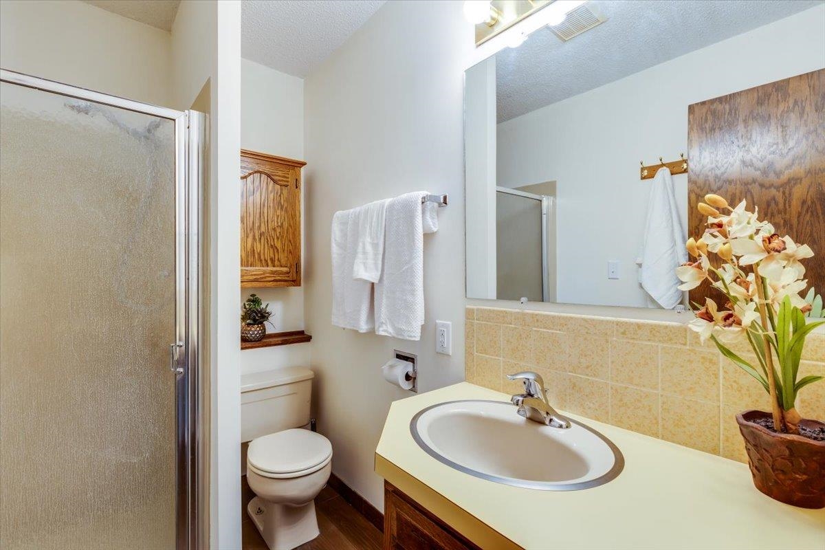 727 Crescent Property Photo 14
