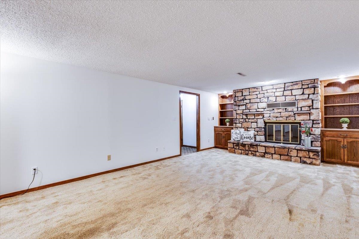 727 Crescent Property Photo 20
