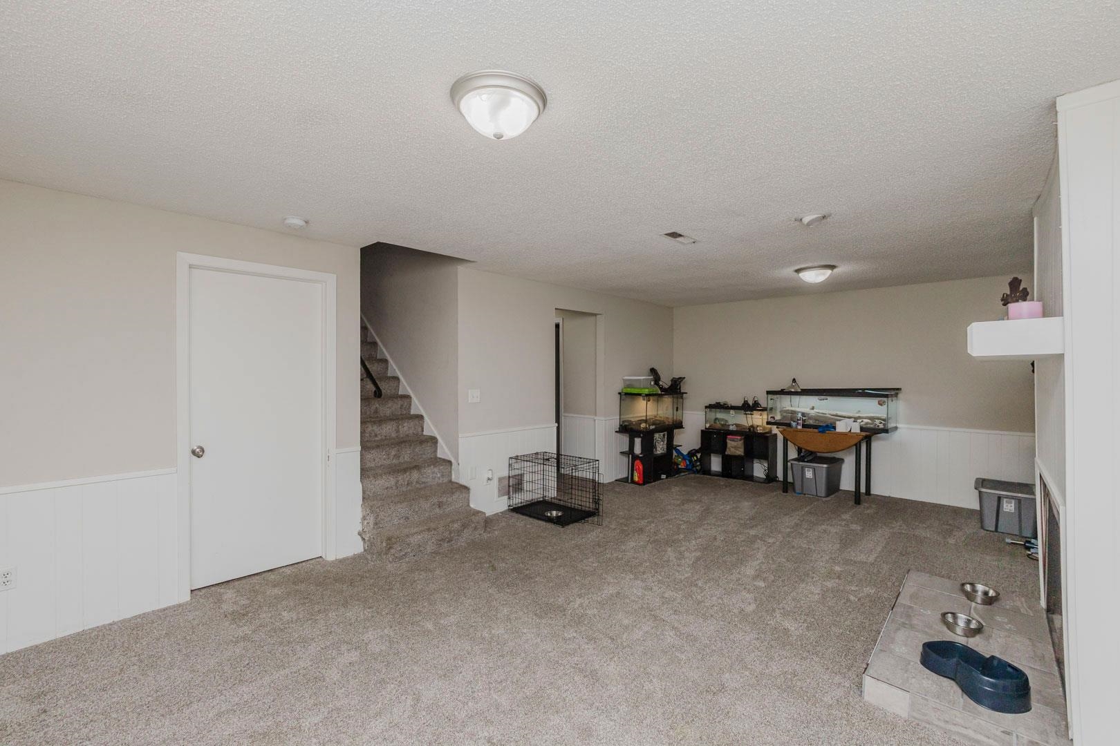 3159 S Bunker Hill Property Photo 17
