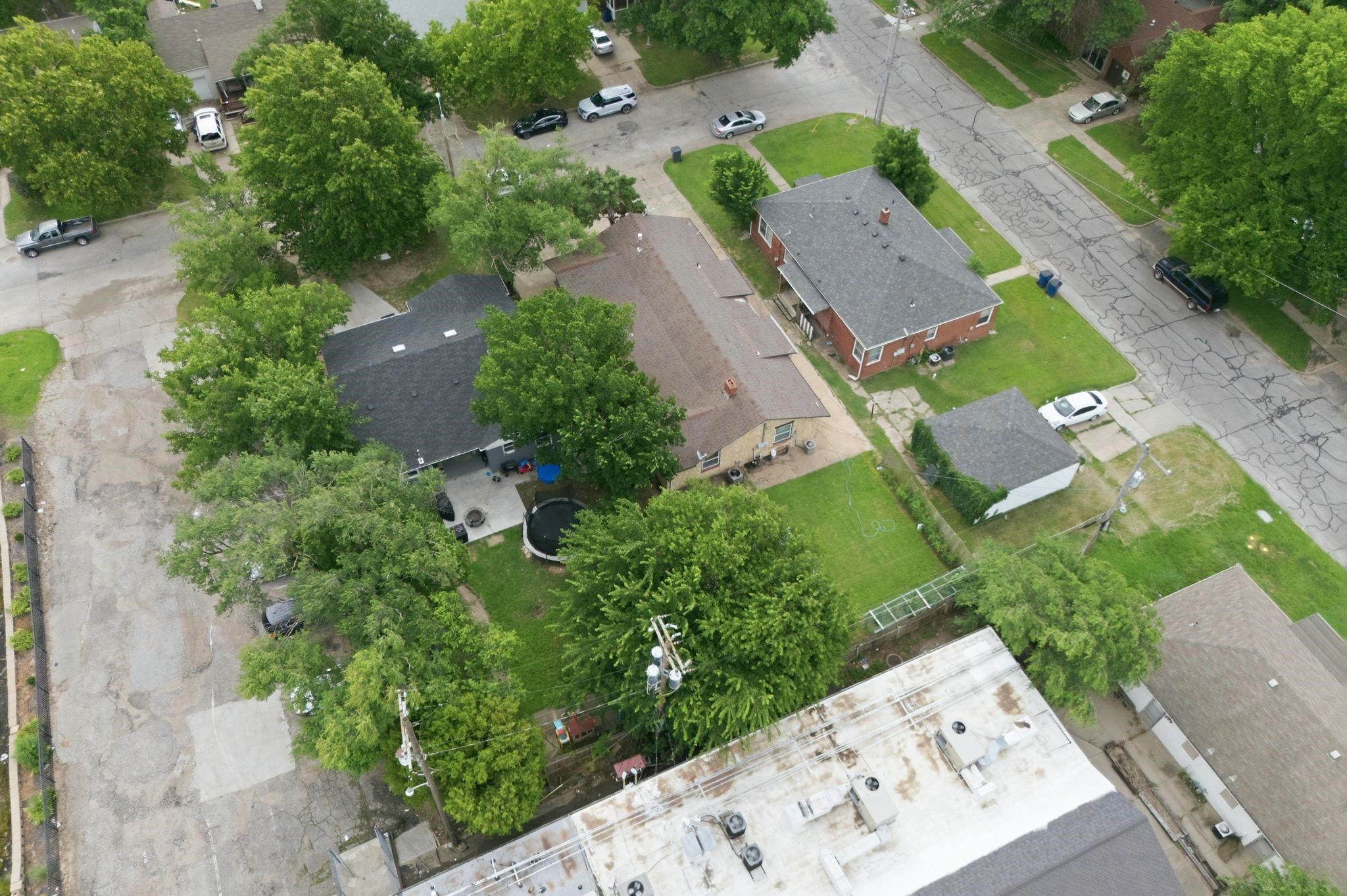 549-551 S Glendale Ave Property Photo 25