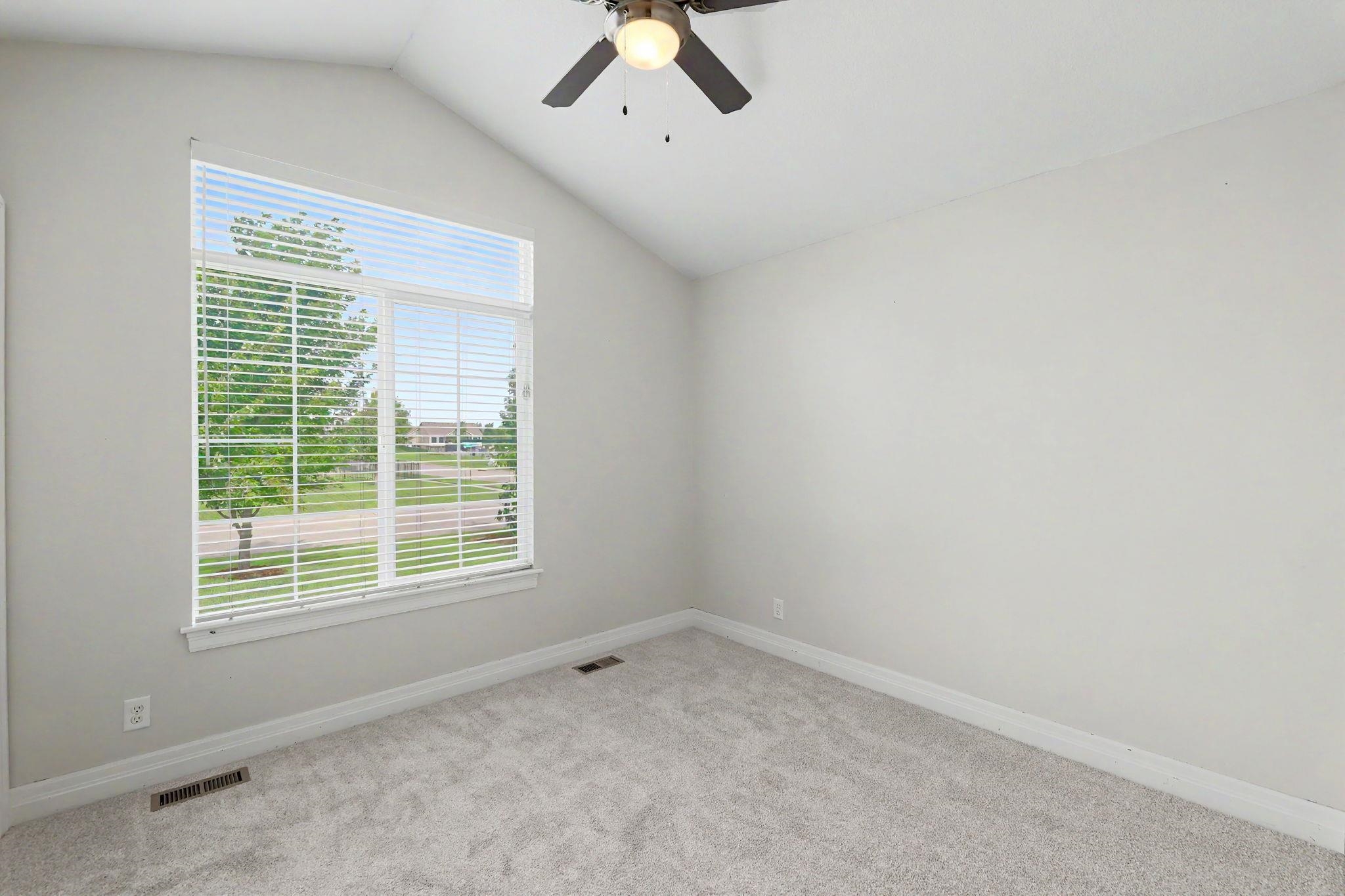 12753 E 27th Ct N Property Photo 18