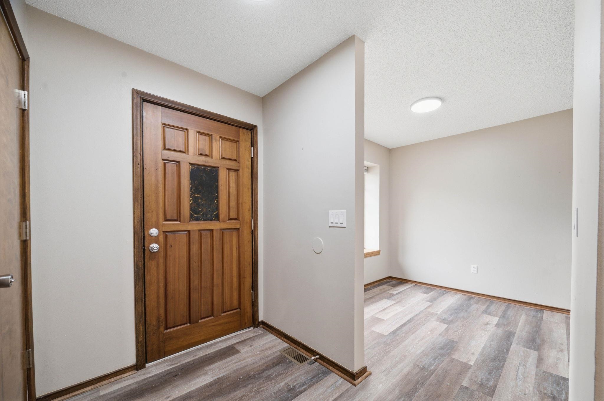 2547 S Yellowstone Ct Property Photo 9