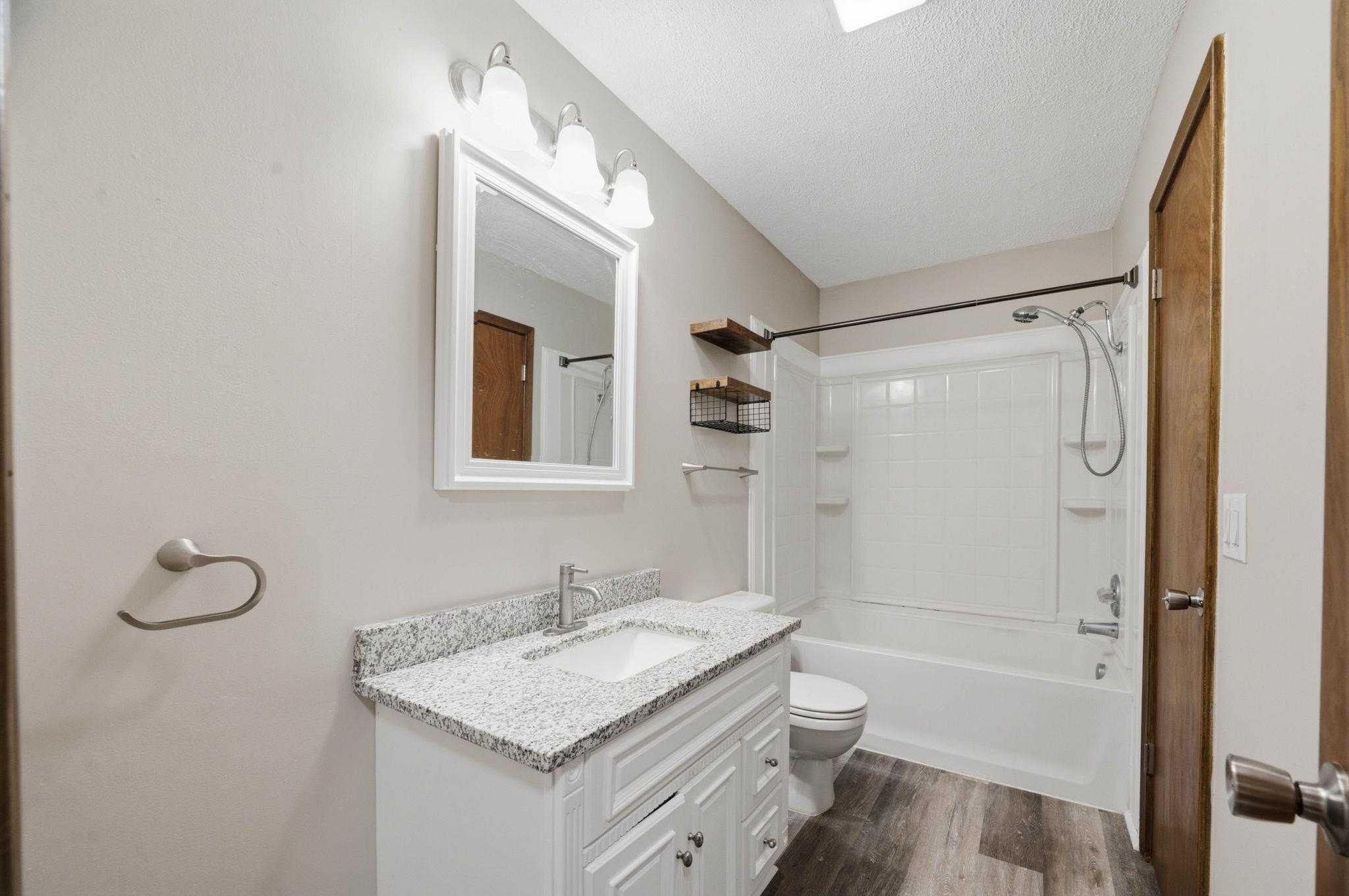 2547 S Yellowstone Ct Property Photo 17