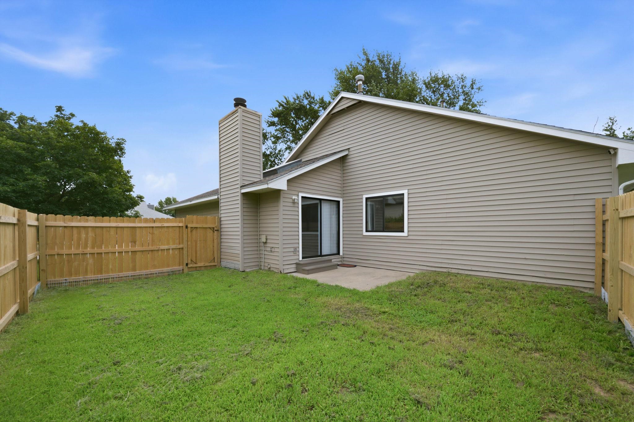 2547 S Yellowstone Ct Property Photo 24