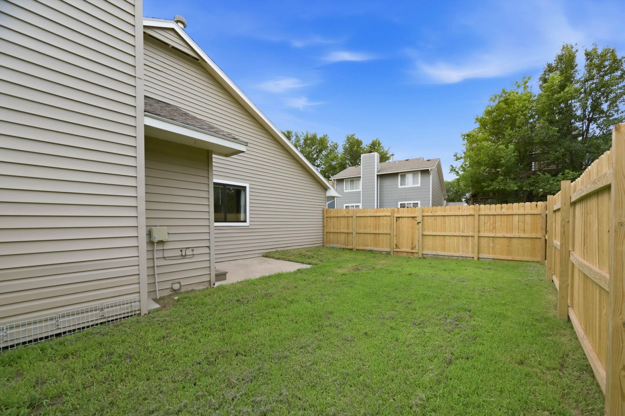 2547 S Yellowstone Ct Property Photo 25