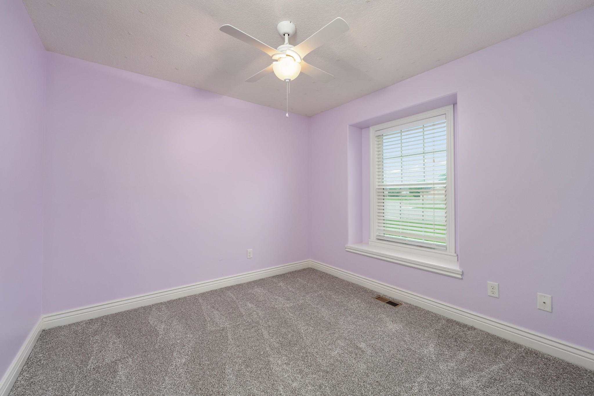 2202 S Cranbrook Property Photo 24