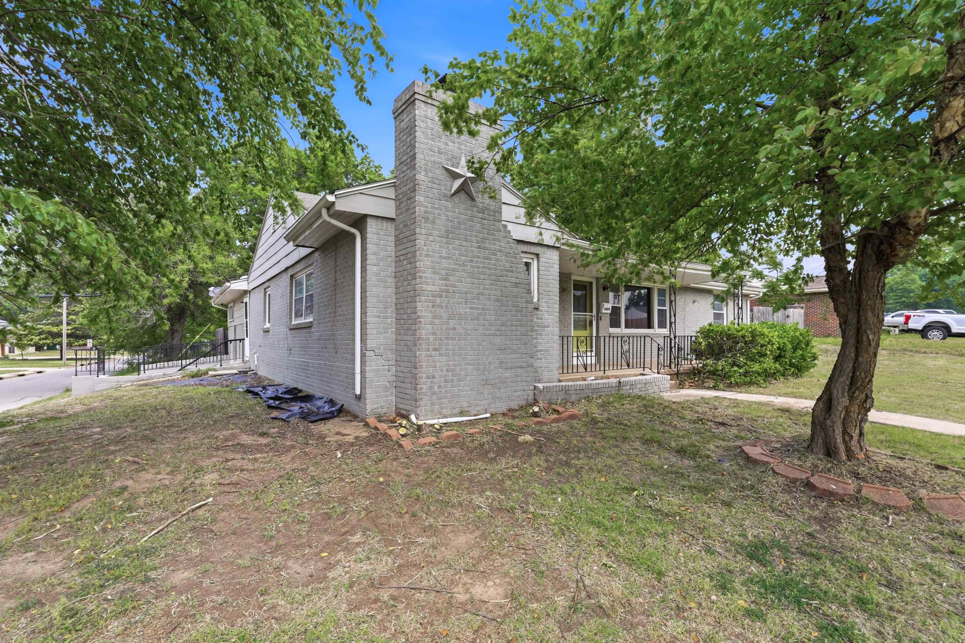 3604 E Skinner Property Photo 5