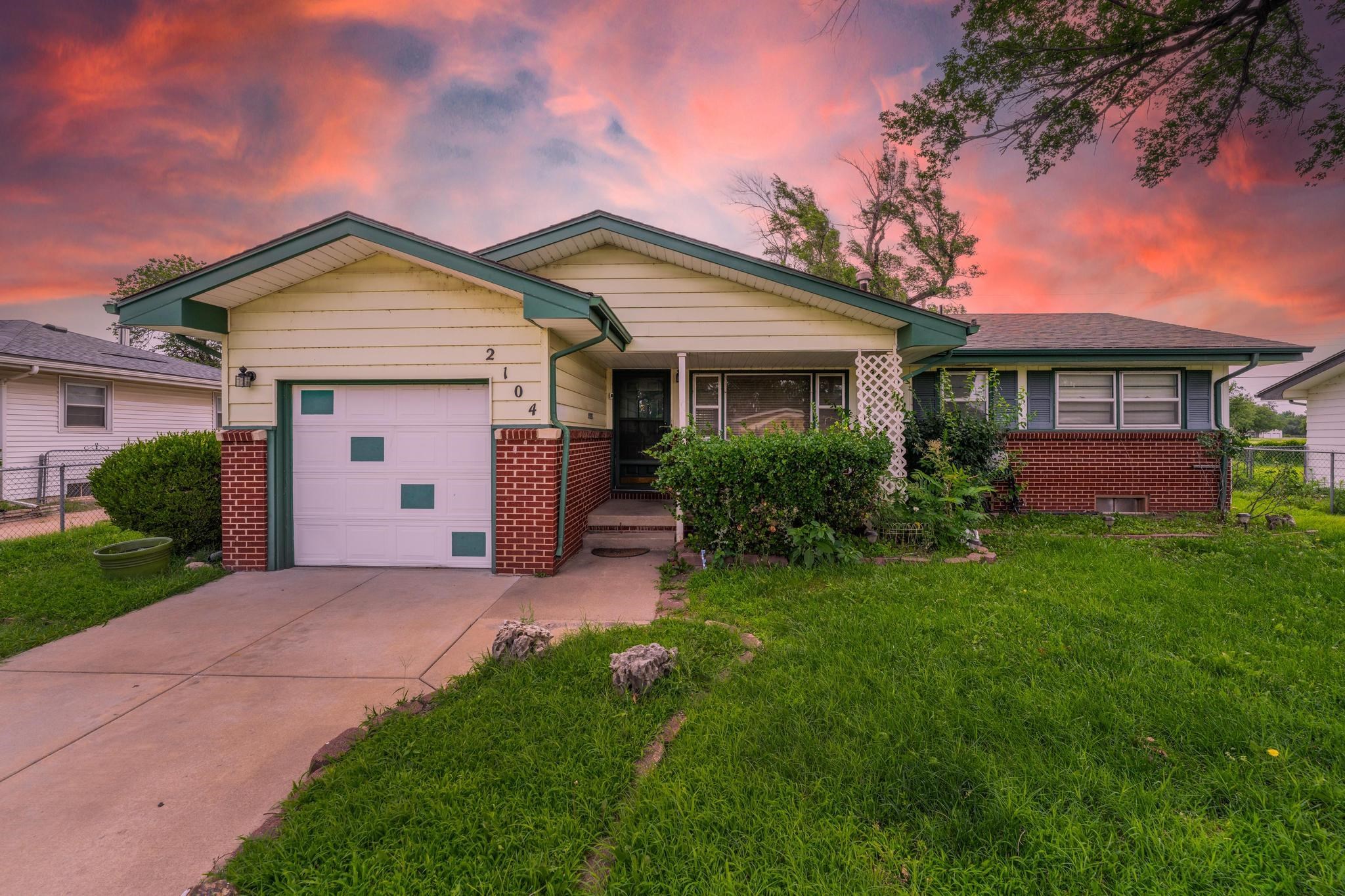 2104 S Osage Ave.