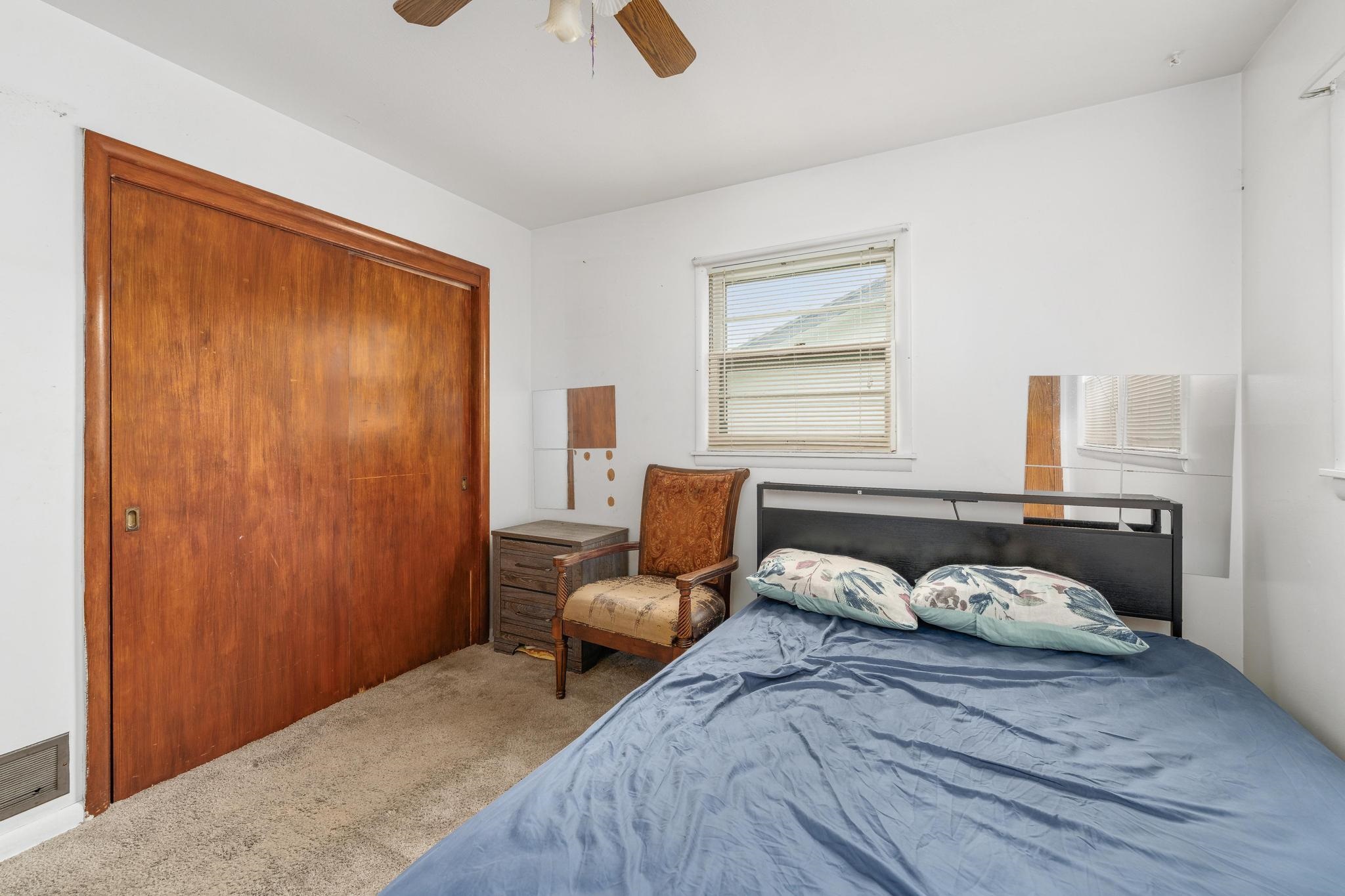 2104 S Osage Ave. Property Photo 14