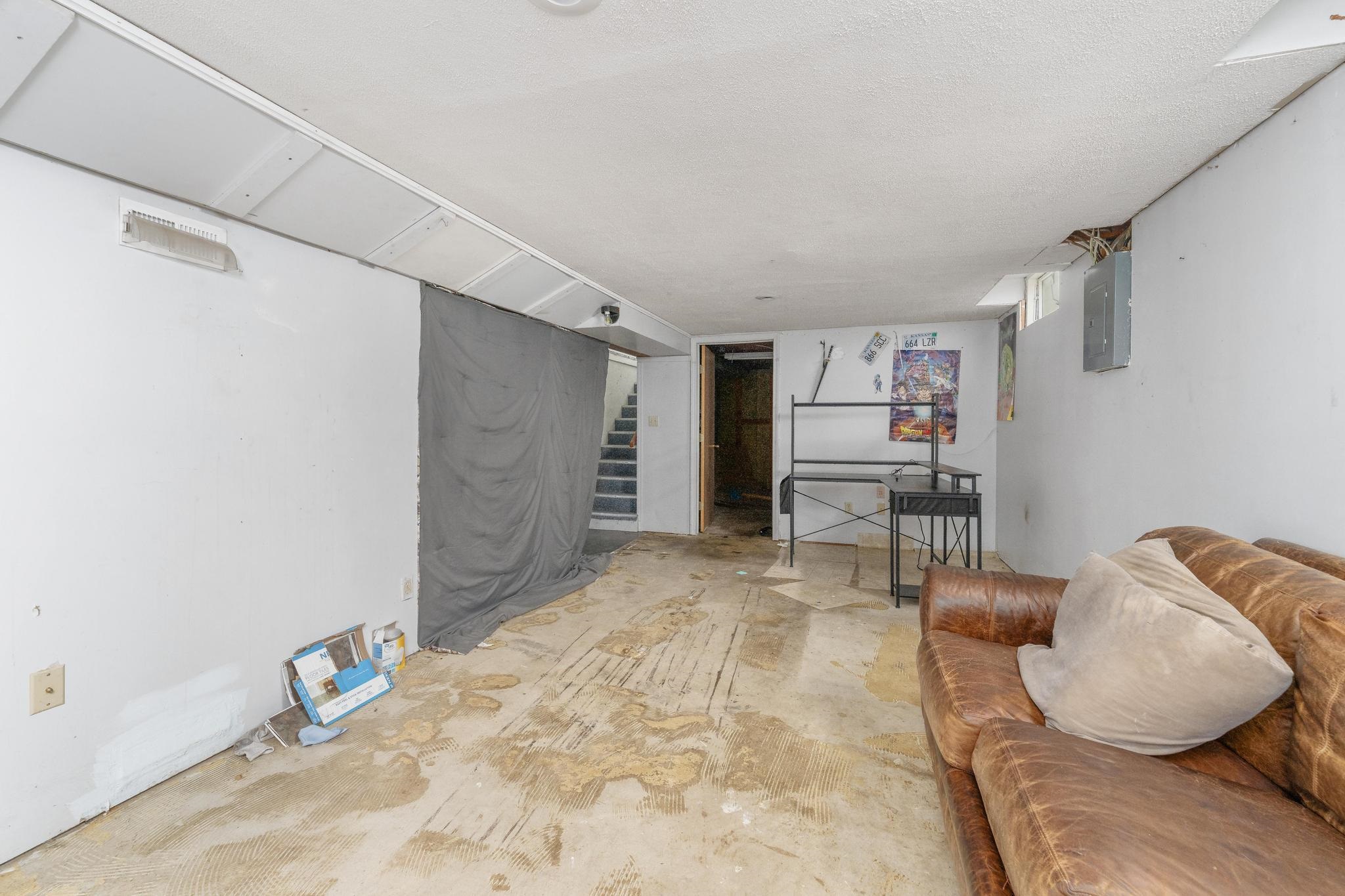 2104 S Osage Ave. Property Photo 22