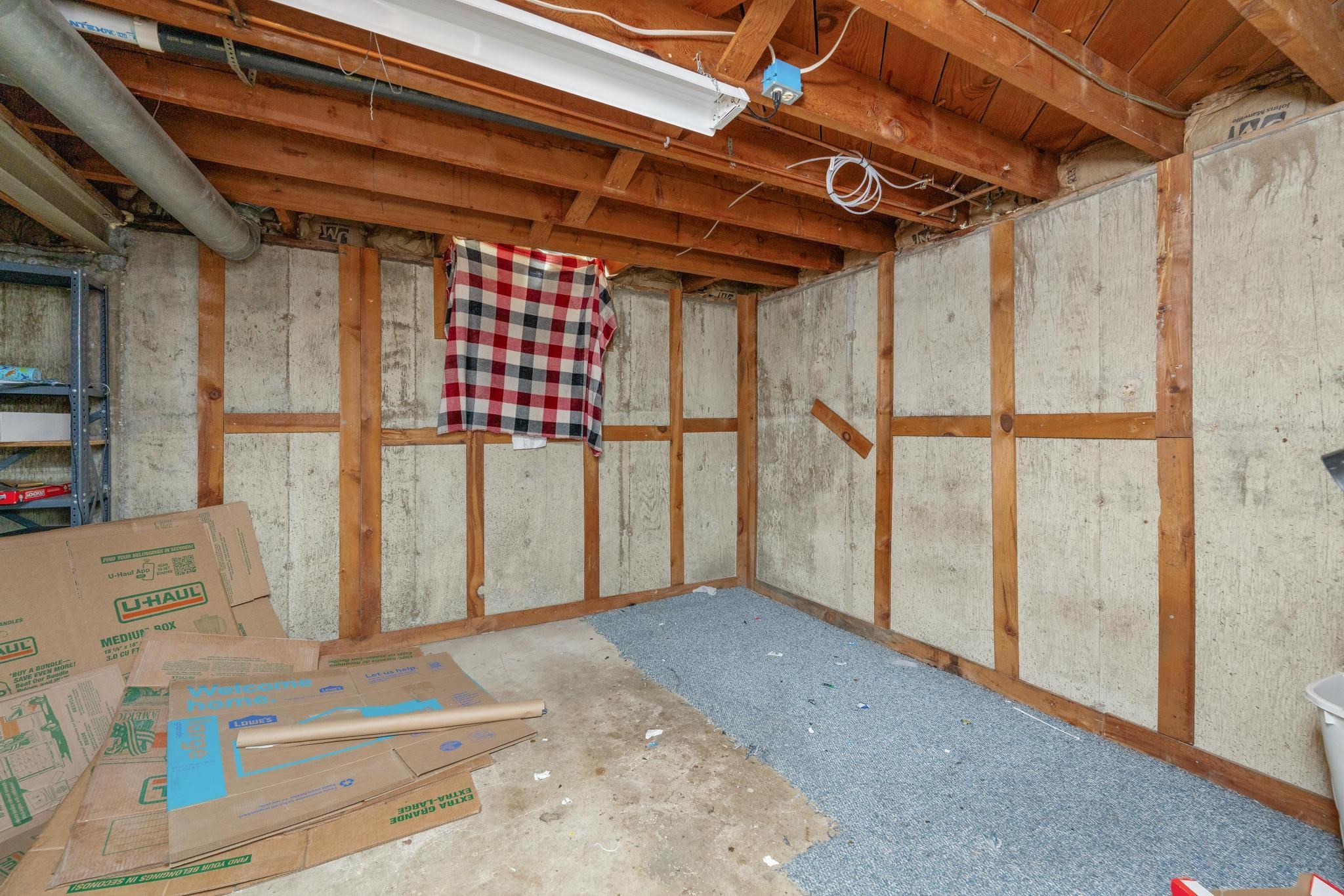 2104 S Osage Ave. Property Photo 24