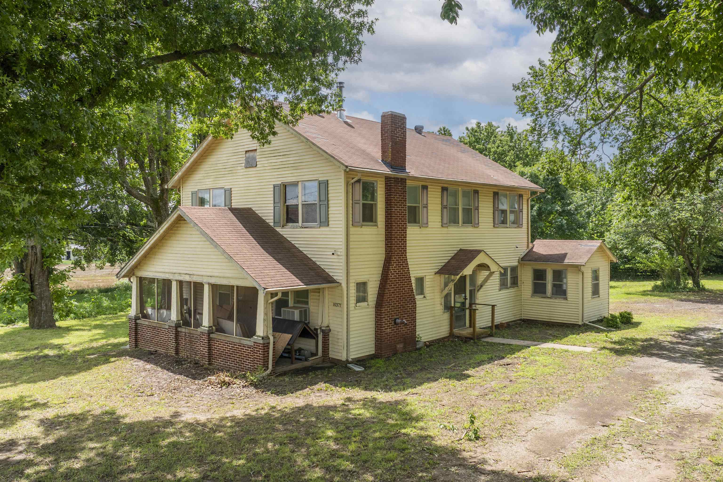 10371 292nd Rd Property Photo 1