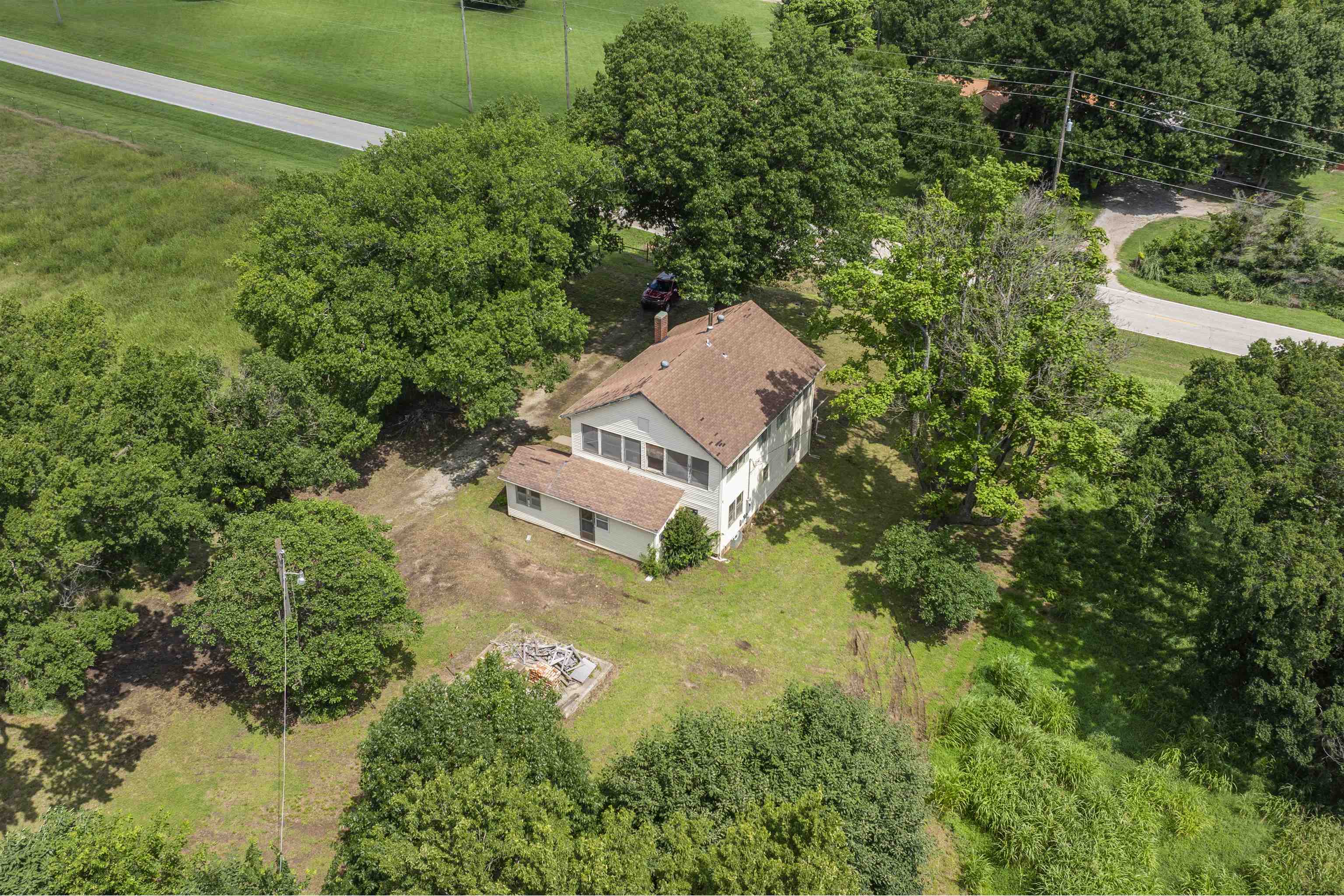 10371 292nd Rd Property Photo 3