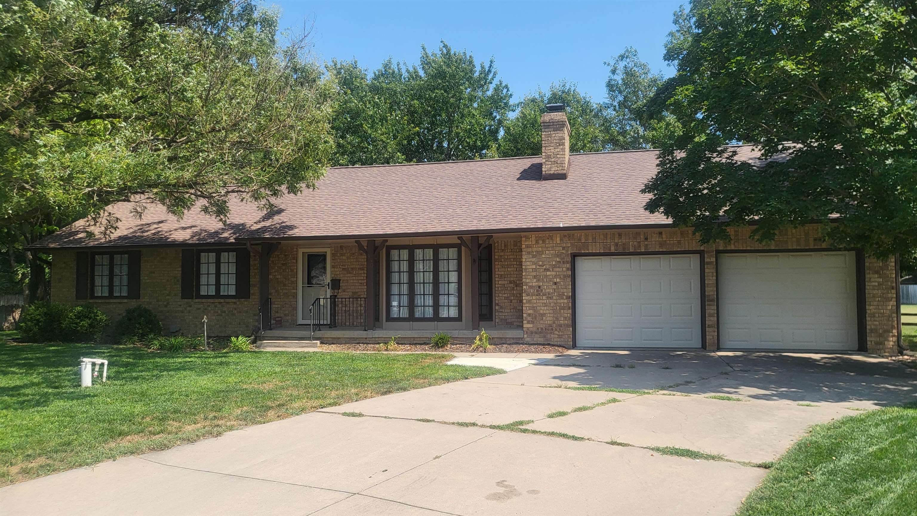 840 Trinity Court Property Photo 1