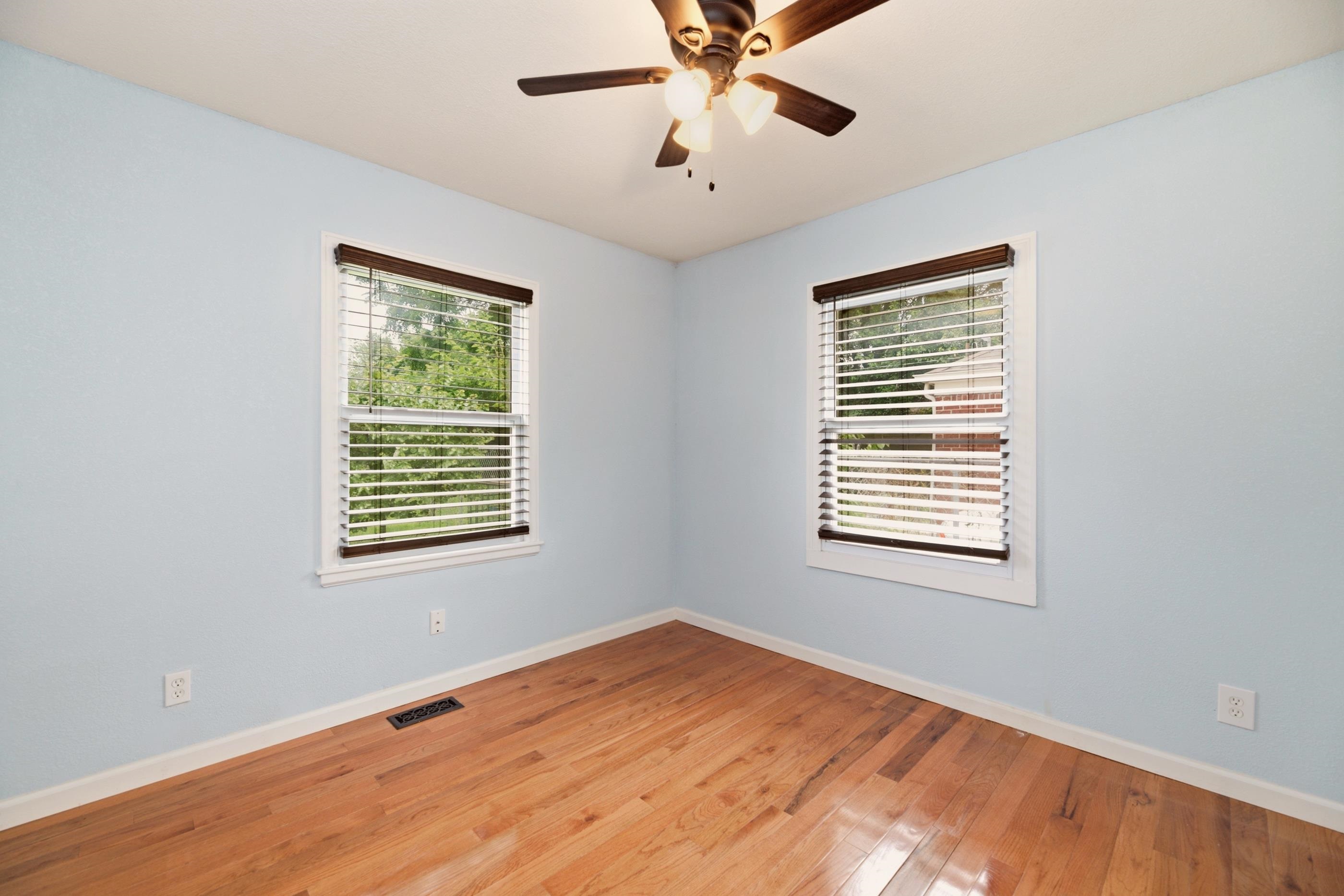 1838 N Green Property Photo 15