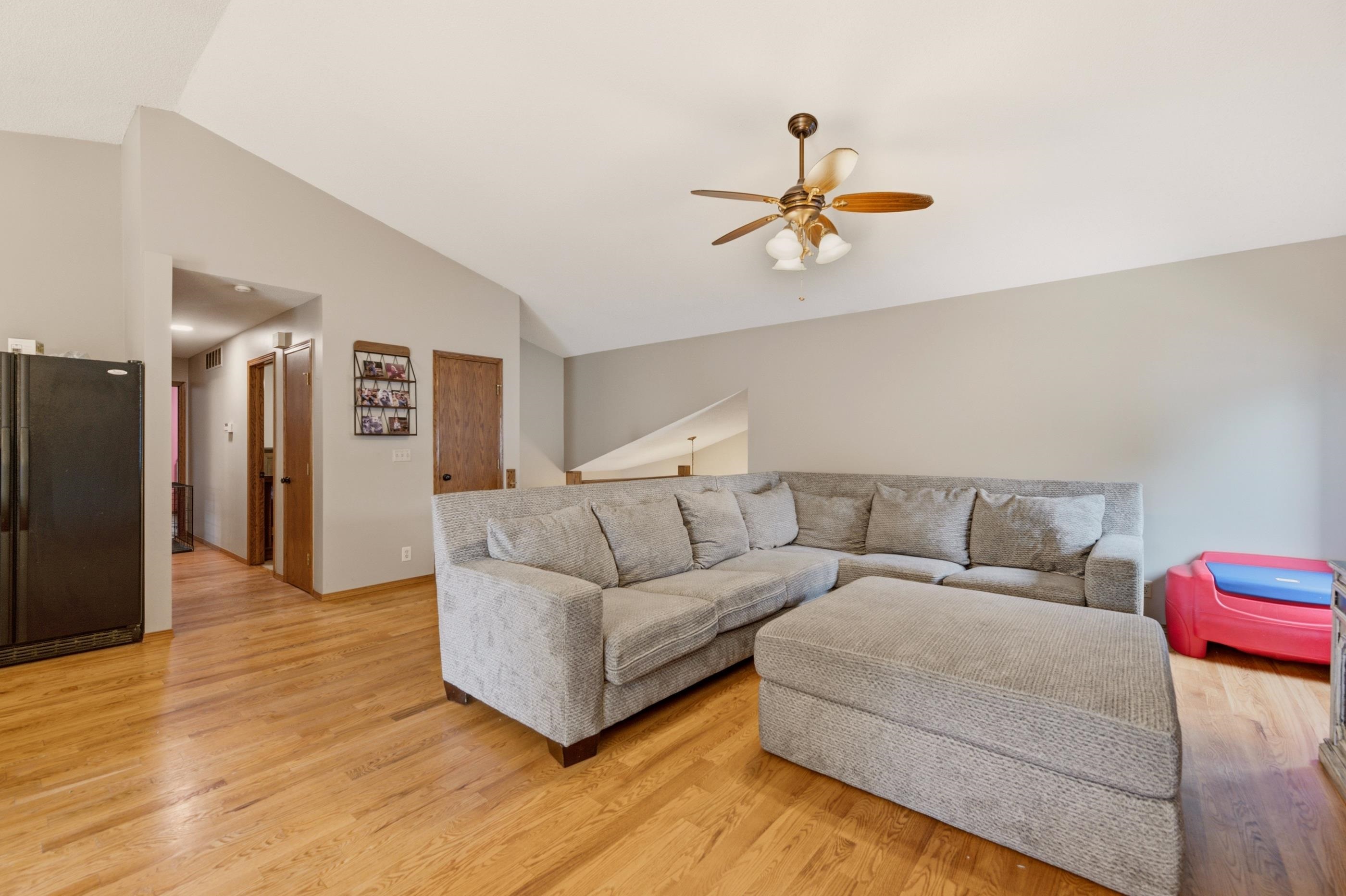 1308 W Loring Property Photo 12