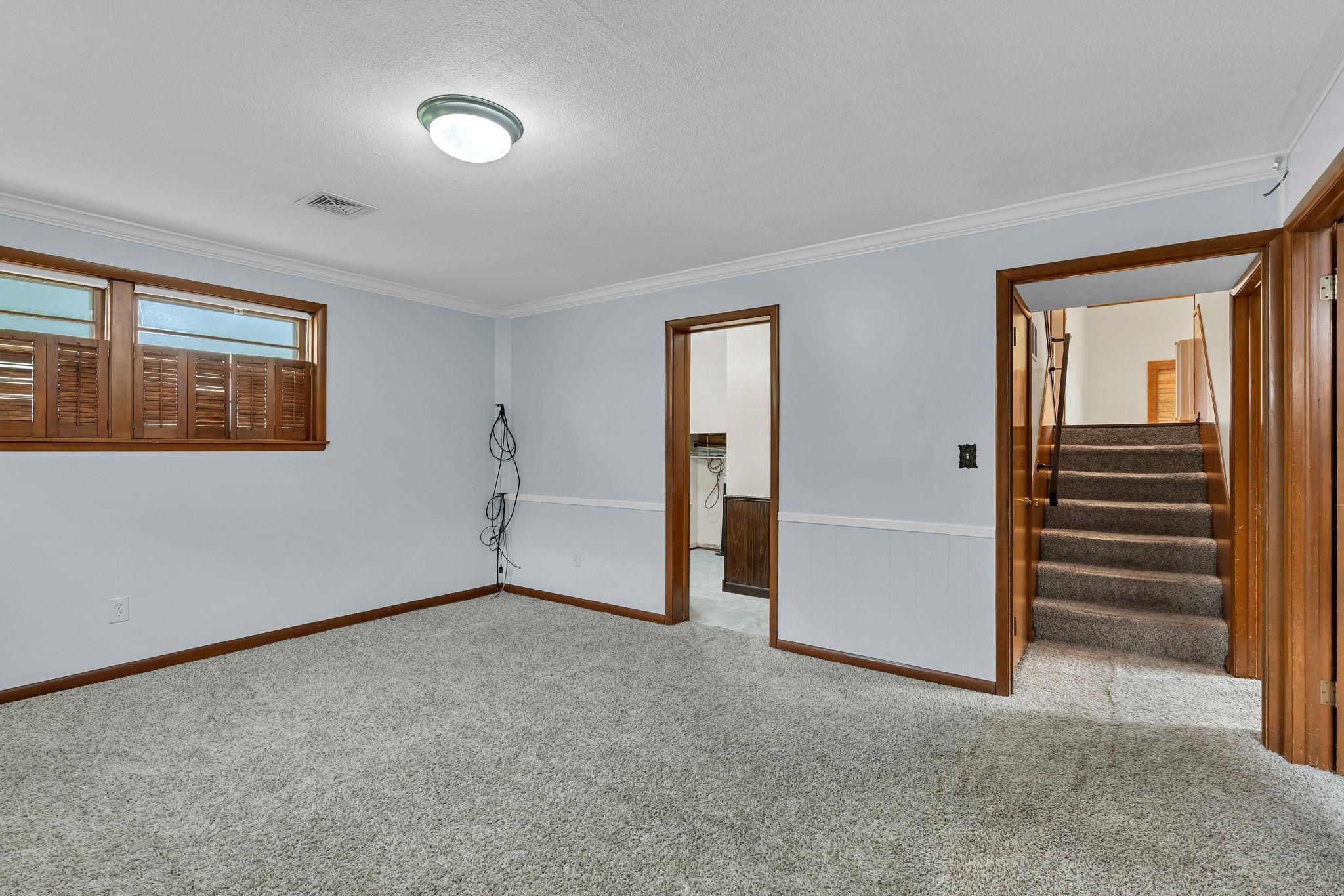 1210 N Farmstead St Property Photo 23
