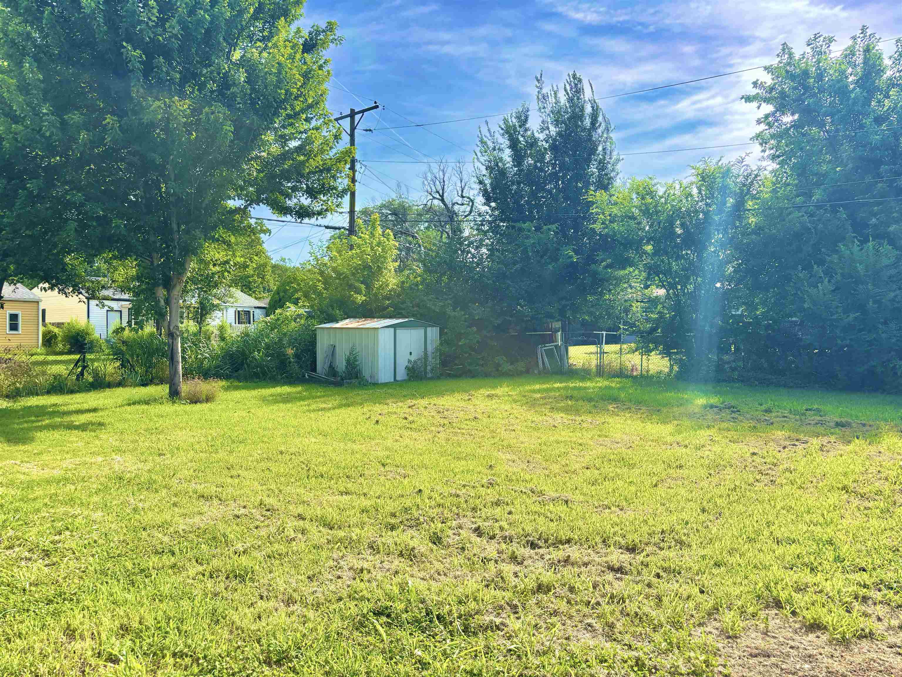 1772 S Clifton Property Photo 15