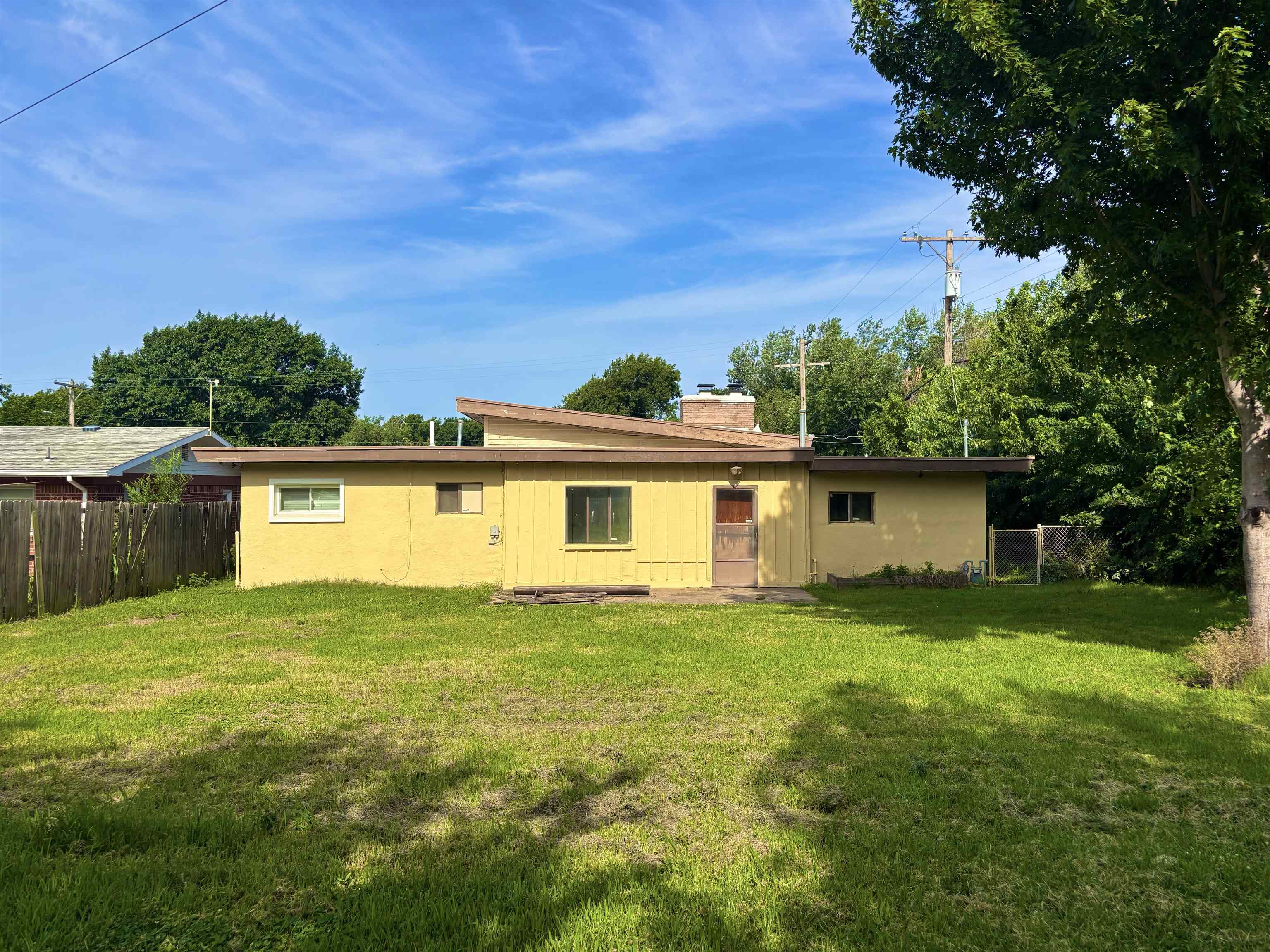 1772 S Clifton Property Photo 19