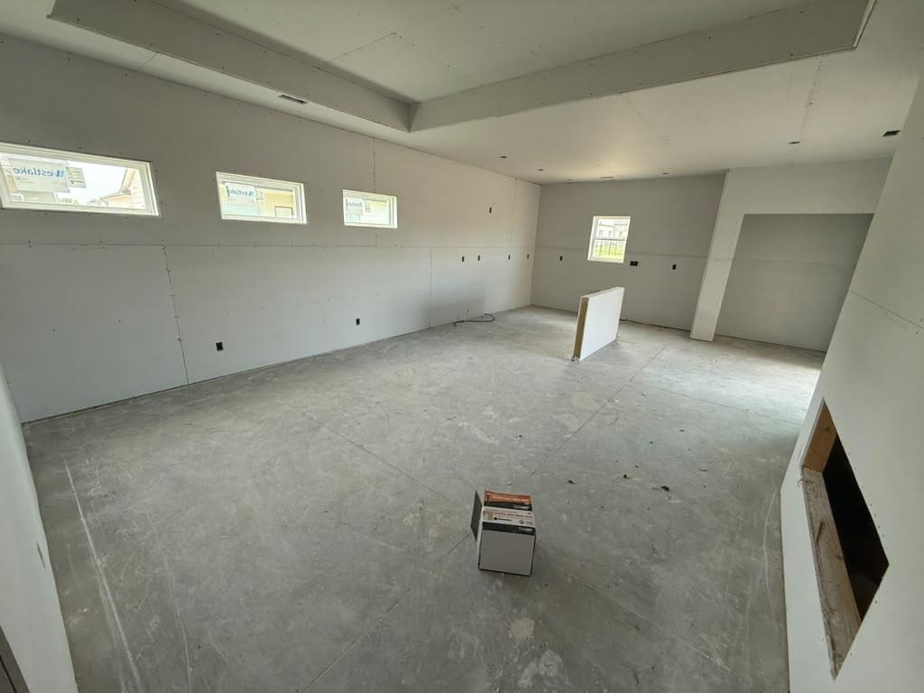 8956 E Joshua St Property Photo 5