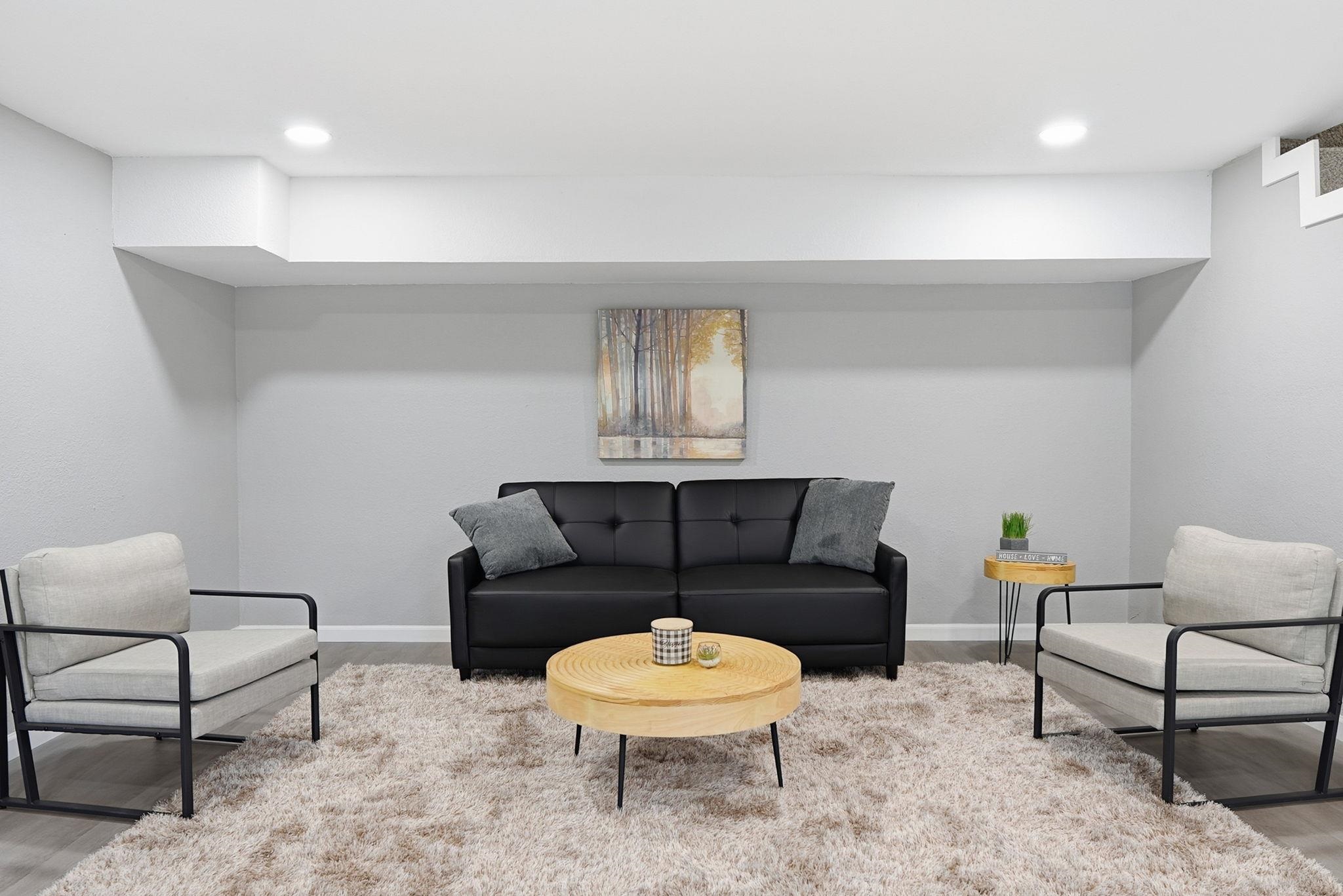 500 S Derby Property Photo 16