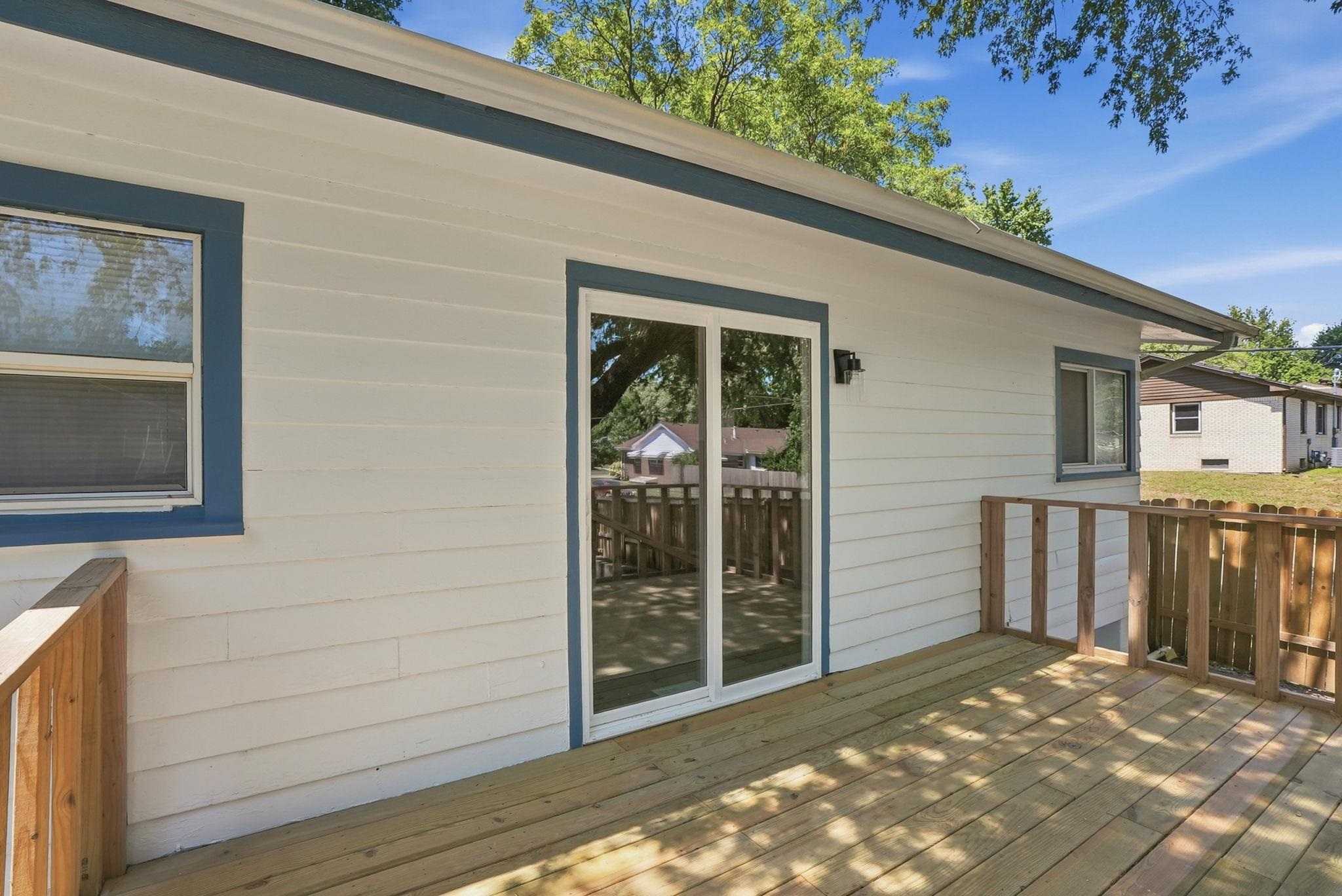 500 S Derby Property Photo 21