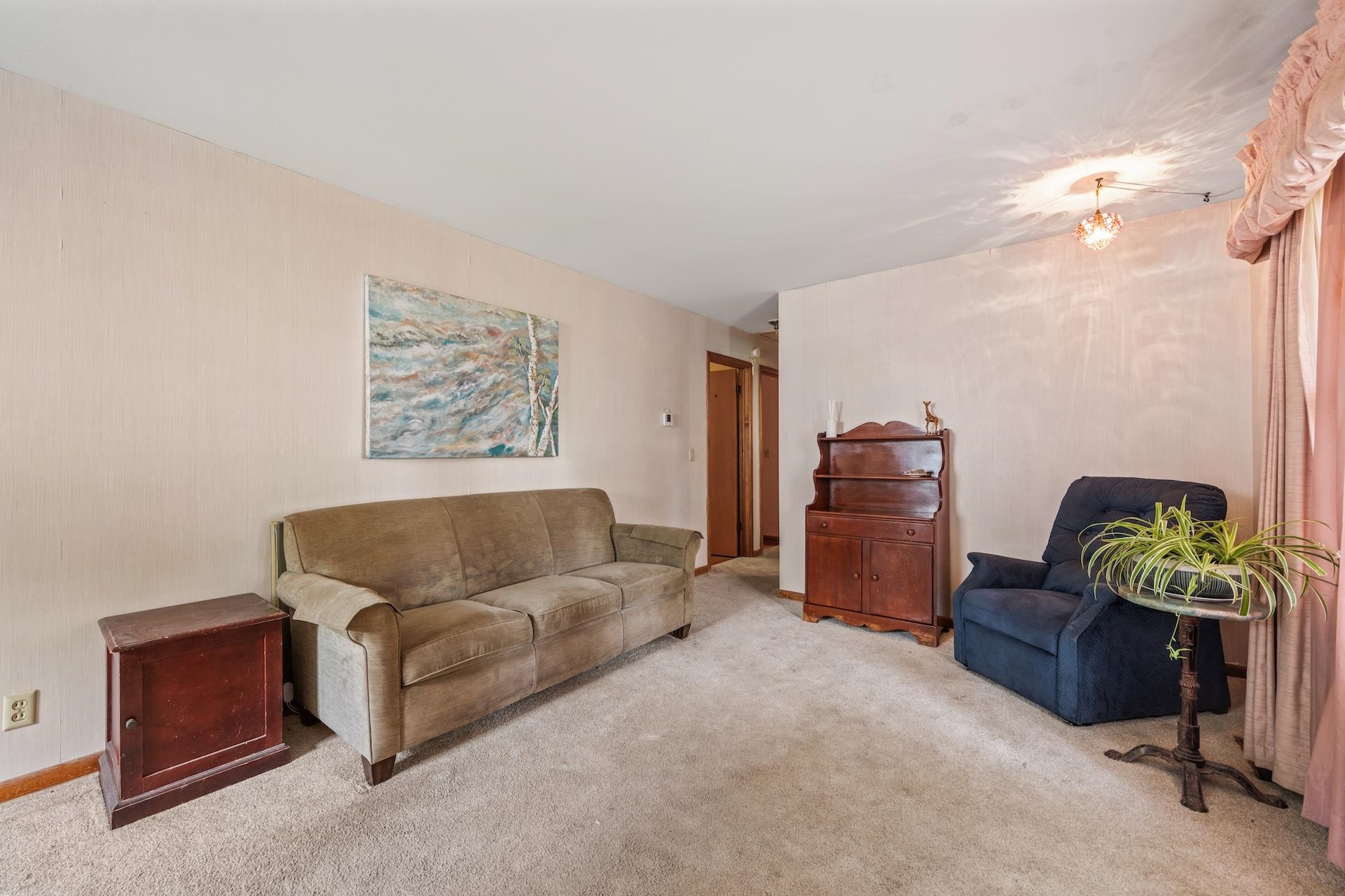 1838 N Mccomas Ave Property Photo 3