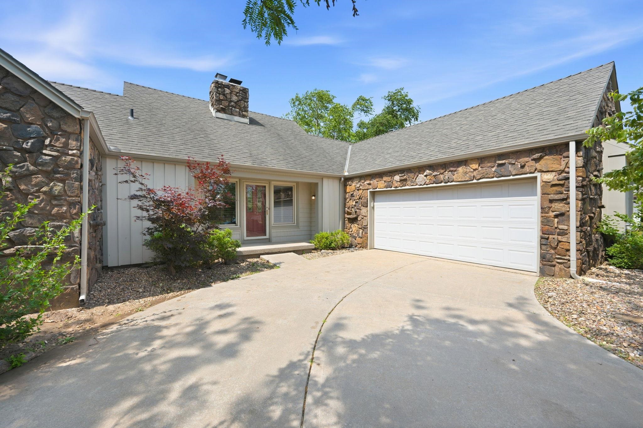 1506 N Caddy Property Photo 1