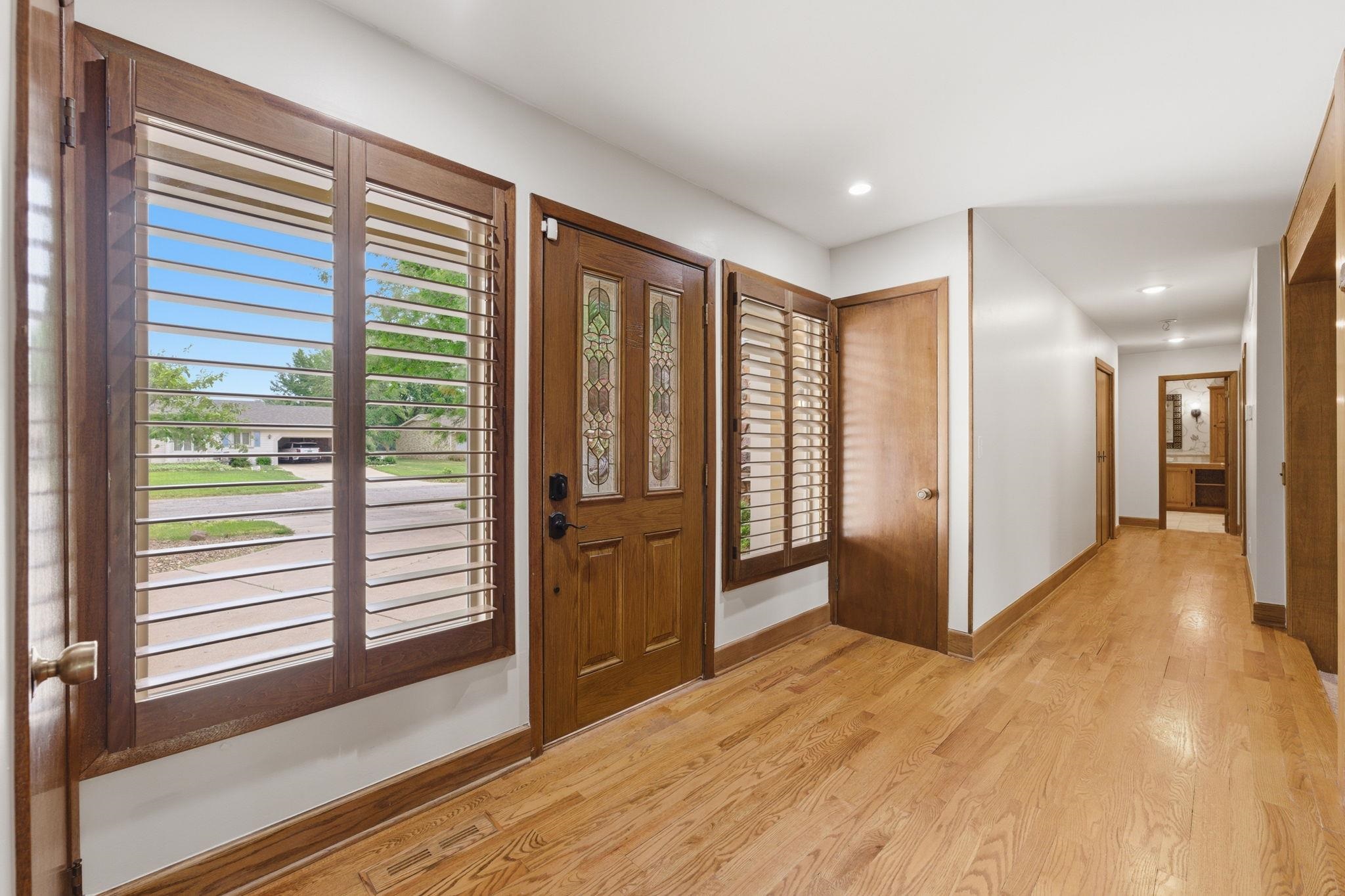 1506 N Caddy Property Photo 3