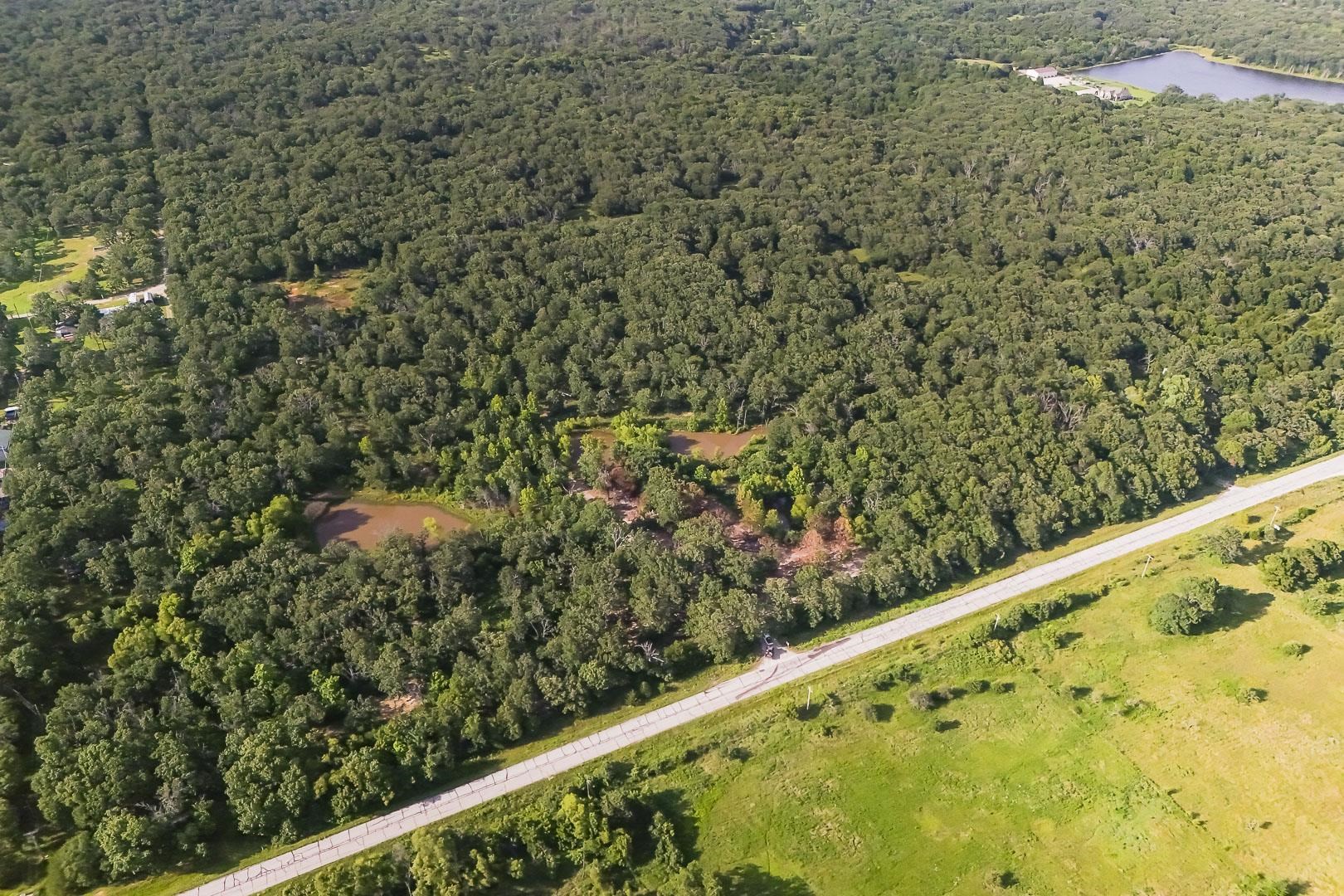 3092 1700 Rd Property Photo 2