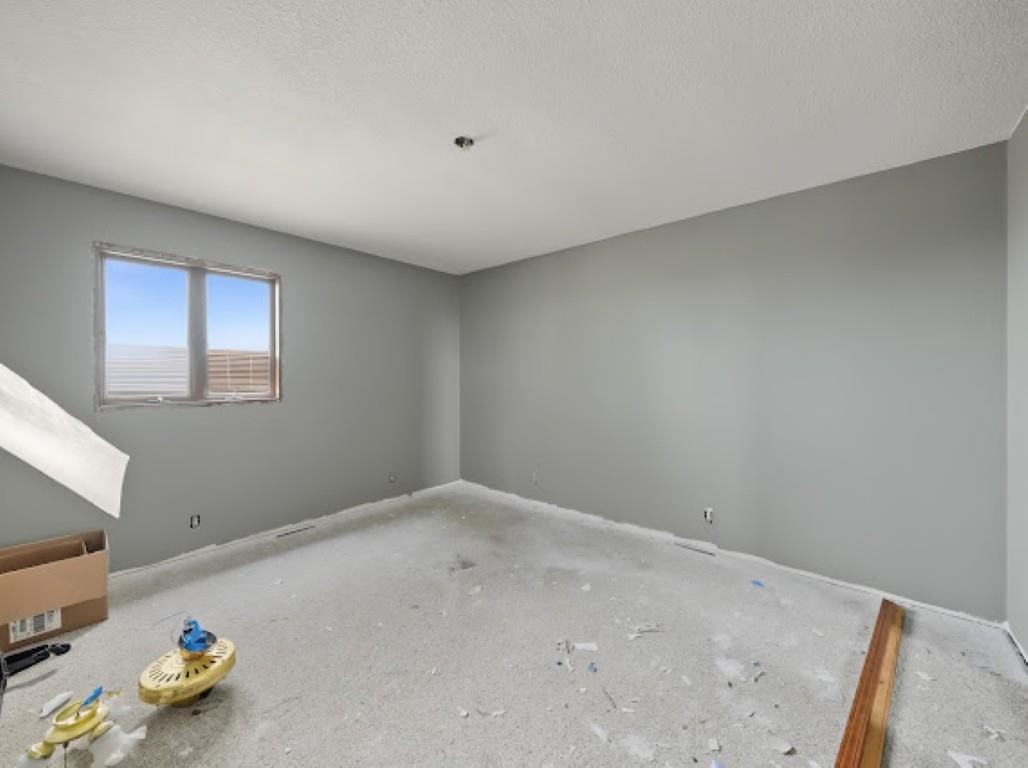 1002 Mcmanes Ave. Property Photo 24