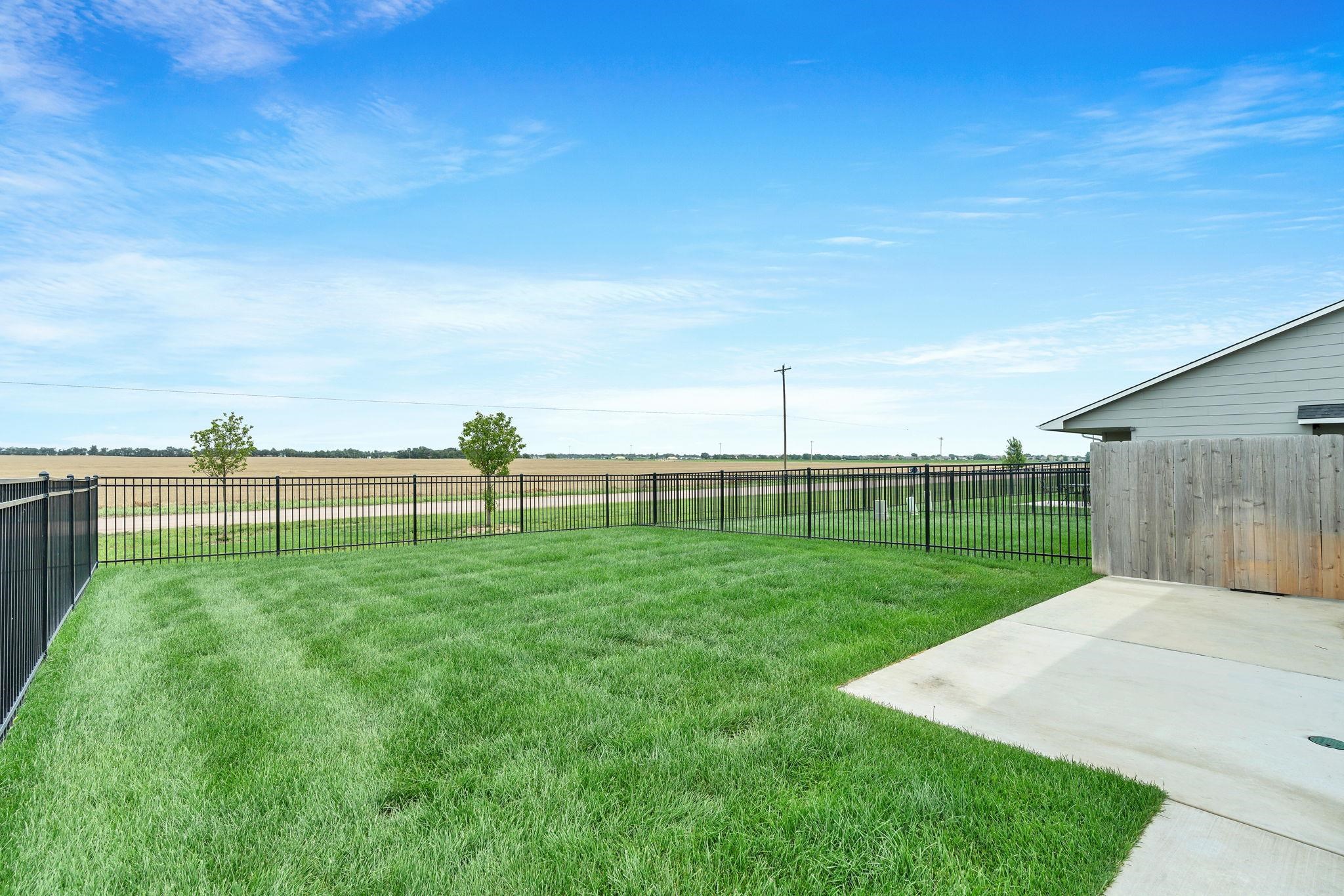12178 W Swift Fox Property Photo 29