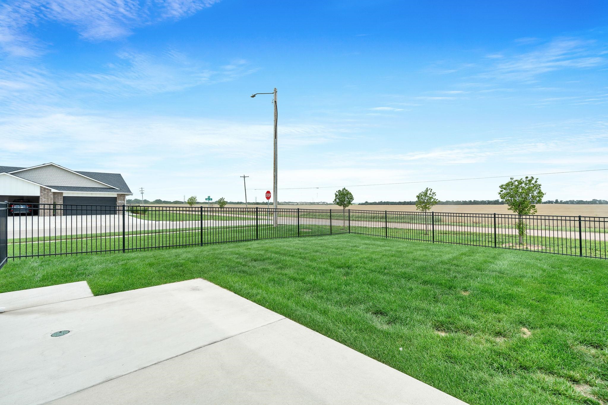 12178 W Swift Fox Property Photo 30