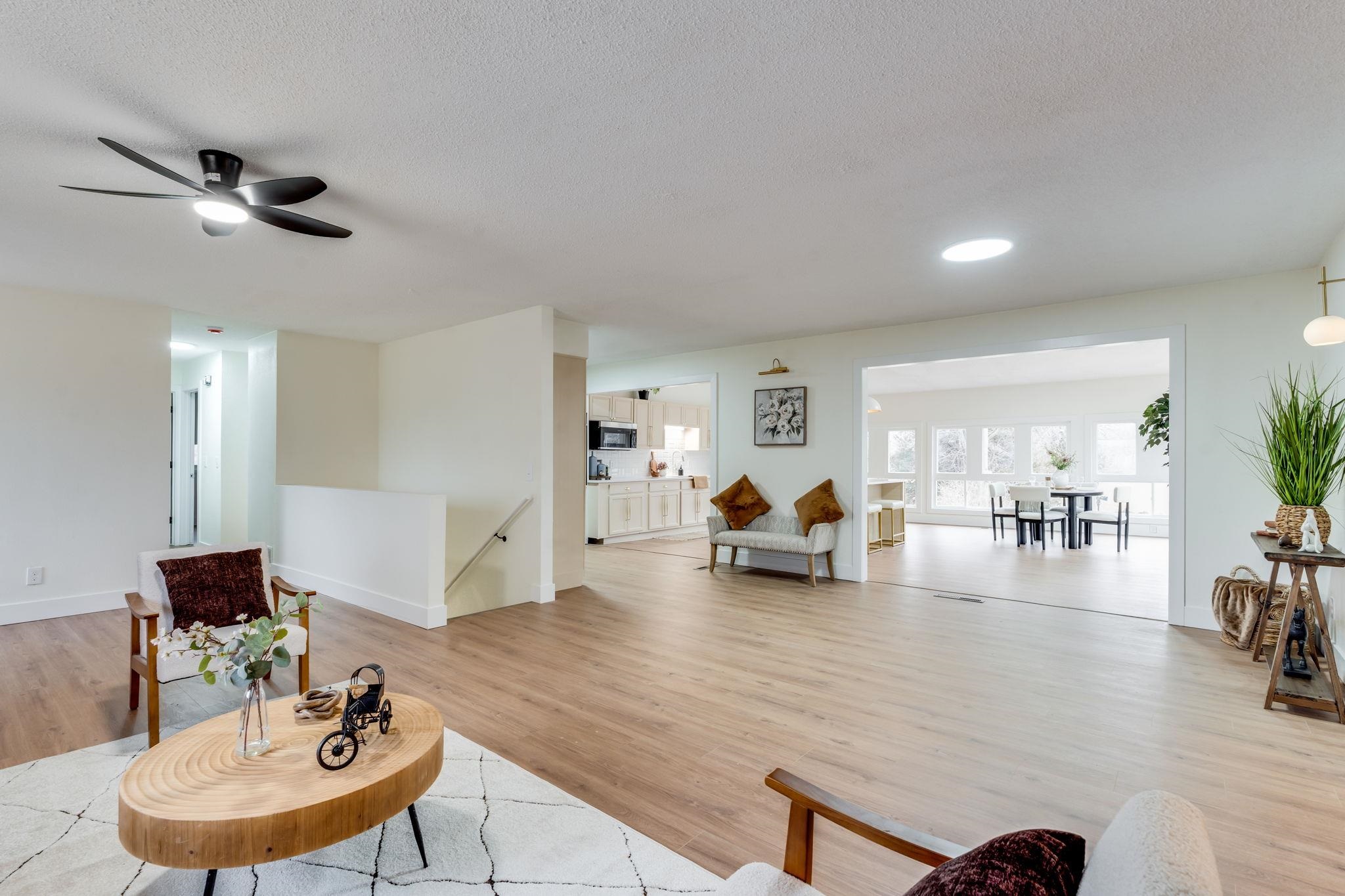 14511 W Selma Property Photo 3