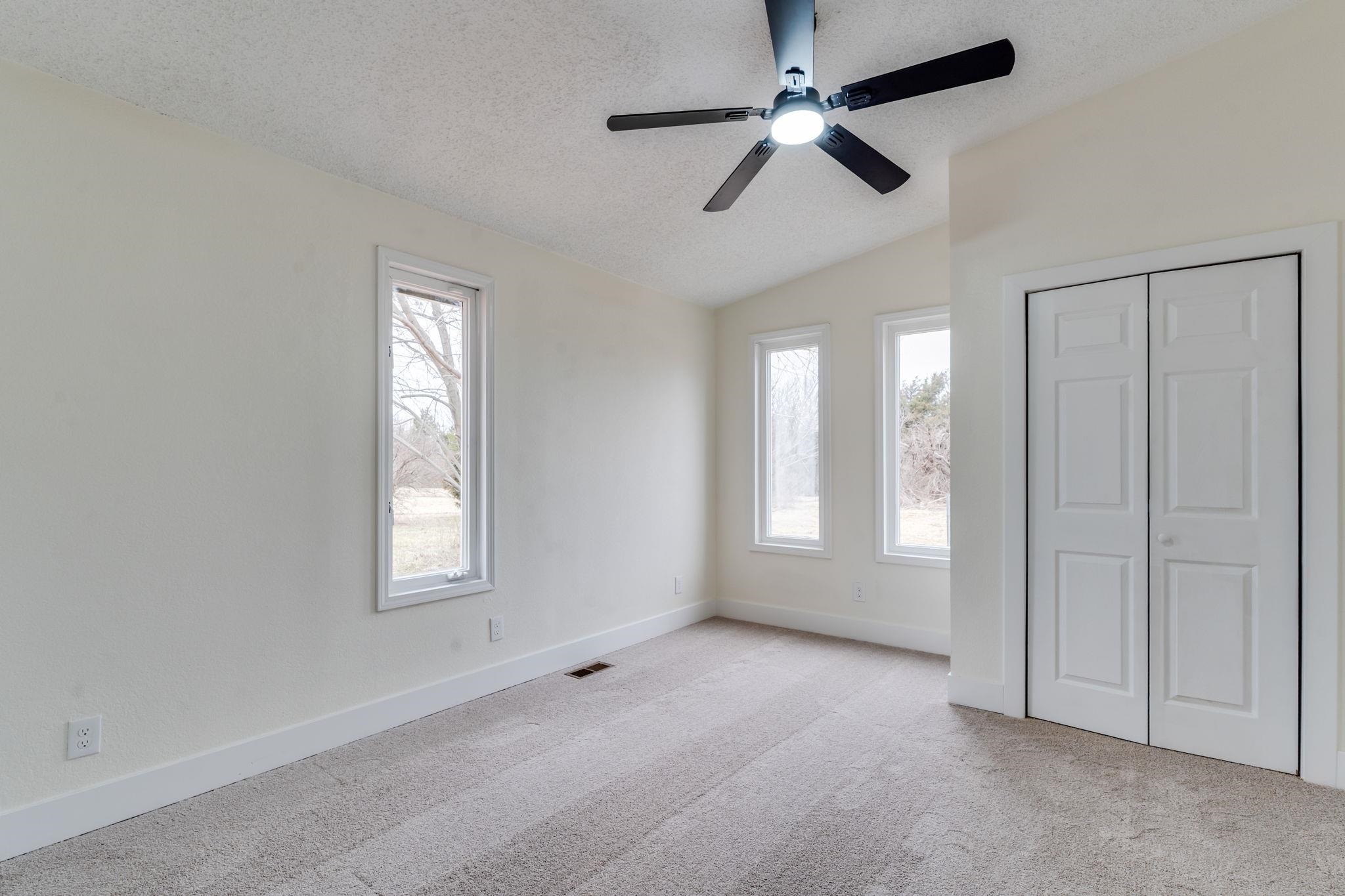 14511 W Selma Property Photo 14