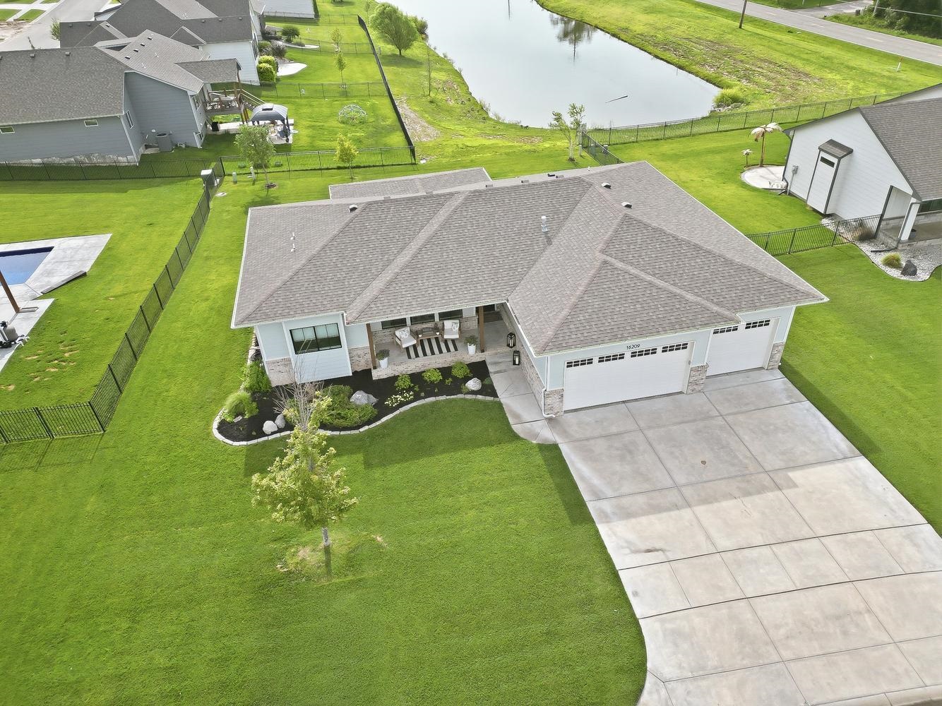 16209 W Sheriac Ct Property Photo 2