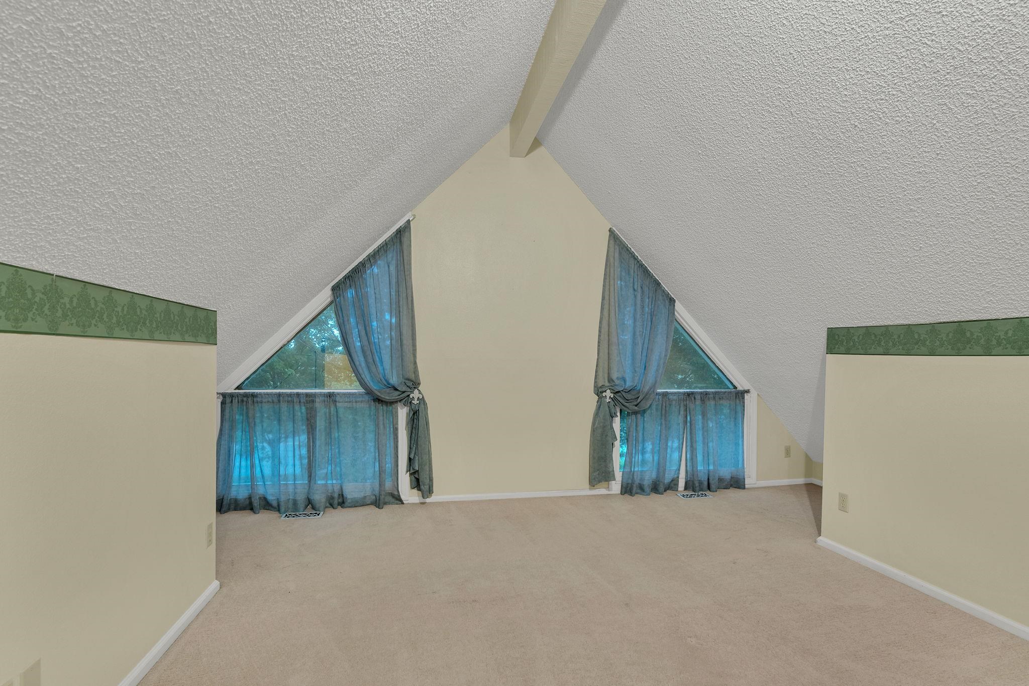 1340 S Greenwich Property Photo 24