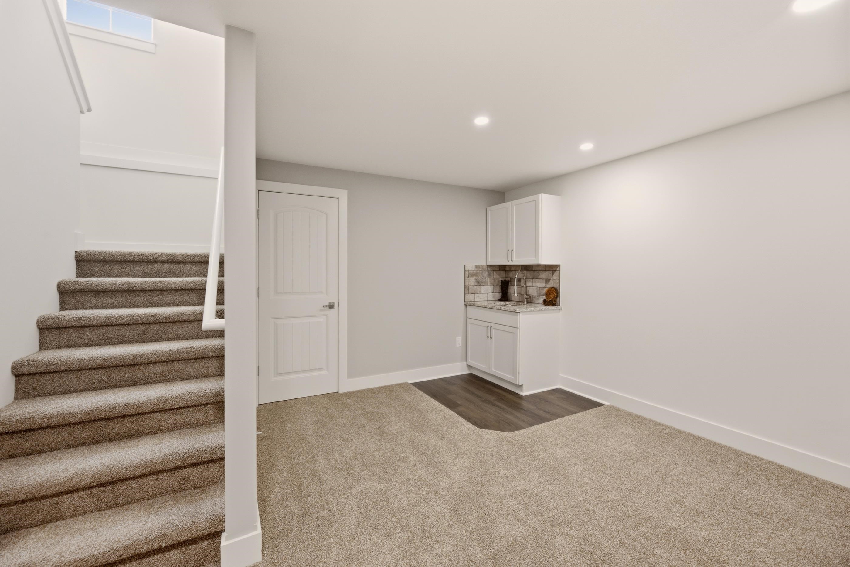 518 N Backwoods Ct Property Photo 23