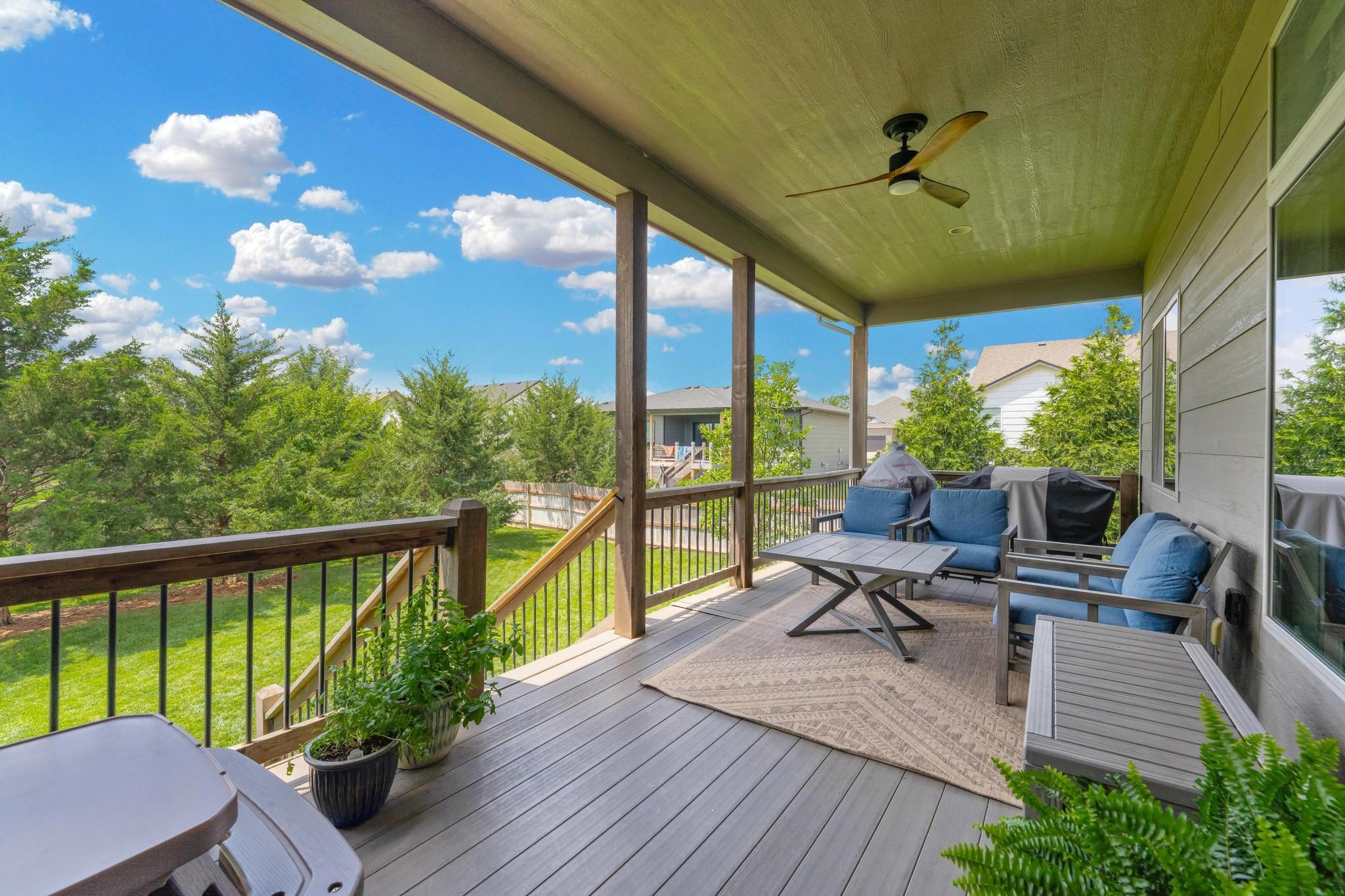 1619 N Lakeside Dr Property Photo 33